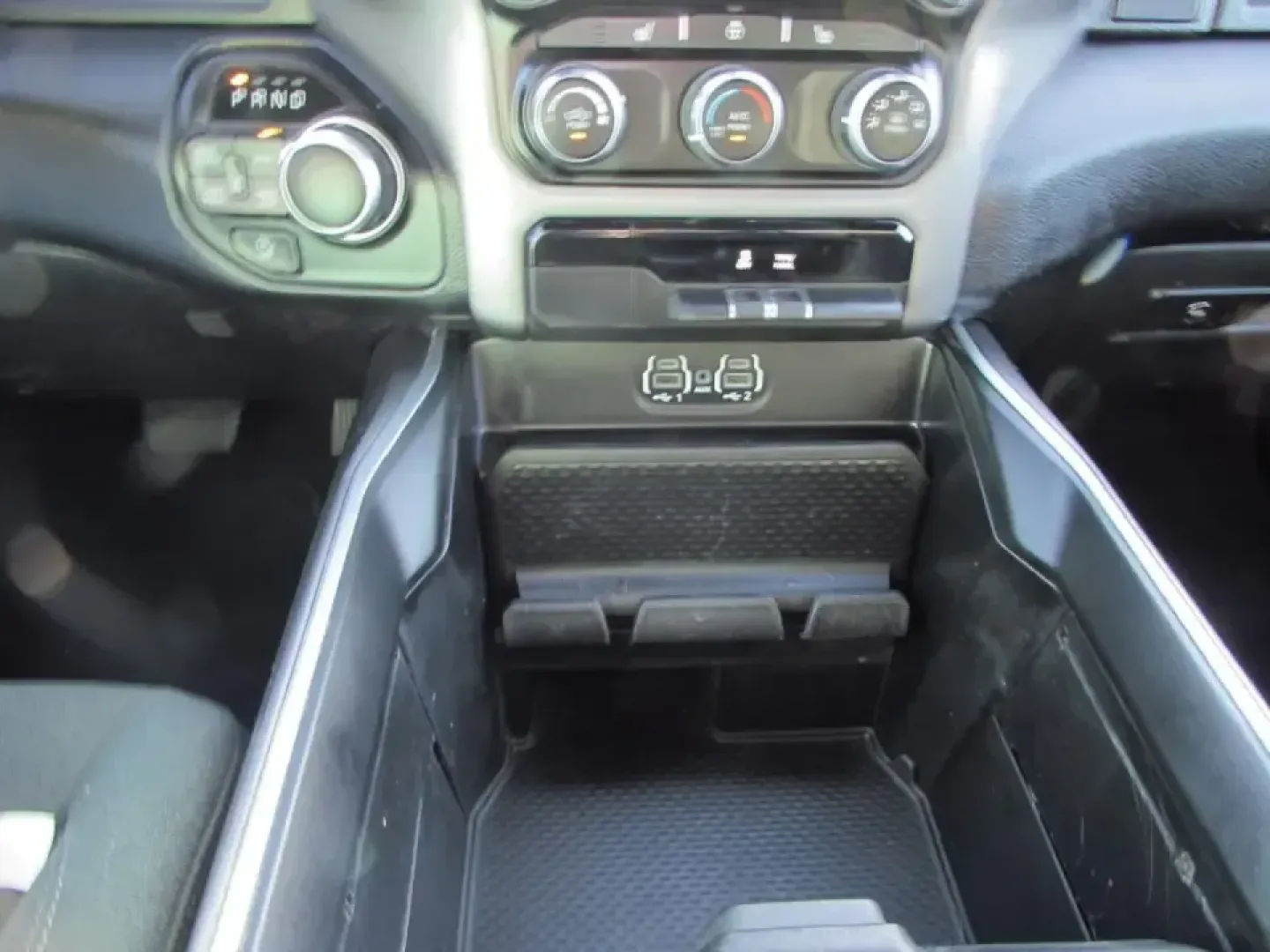 2023 /Black Ram 1500 Big Horn/Lone Star (1C6RRFFG7PN) with an 3.6L V6 DOHC 24V engine, 8A transmission, located at 12830 Highway 21, De Soto, MO, 63020, (636) 337-7777, 38.153099, -90.573624 - **Unleash Your Adventure with the 2023 Ram 1500: The Ultimate Truck for Work and Play!**<br /> <br /> Are you ready to elevate your lifestyle with a truck that's as versatile as you are? Whether you're hauling equipment for your weekend projects, commuting to work, or embarking on an adventure with - Photo#24