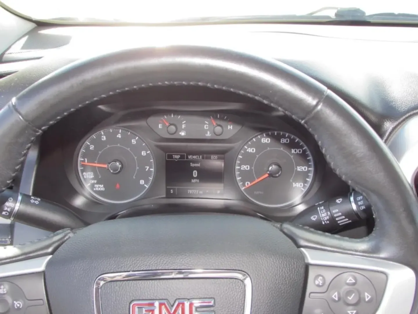 2018 /Jet Black GMC Acadia SLE-1 (1GKKNRLA9JZ) with an Other engine, located at 12830 Highway 21, De Soto, MO, 63020, (636) 337-7777, 38.153099, -90.573624 - **Adventure Awaits: Discover the 2018 GMC Acadia SLE at Pettus CDJR DeSoto!**<br /> <br /> Are you ready for your next adventure? Imagine cruising down the scenic routes of the Ozarks in a vehicle that's as versatile as your lifestyle-meet the 2018 GMC Acadia SLE, a perfect fusion of comfort, style, - Photo#18