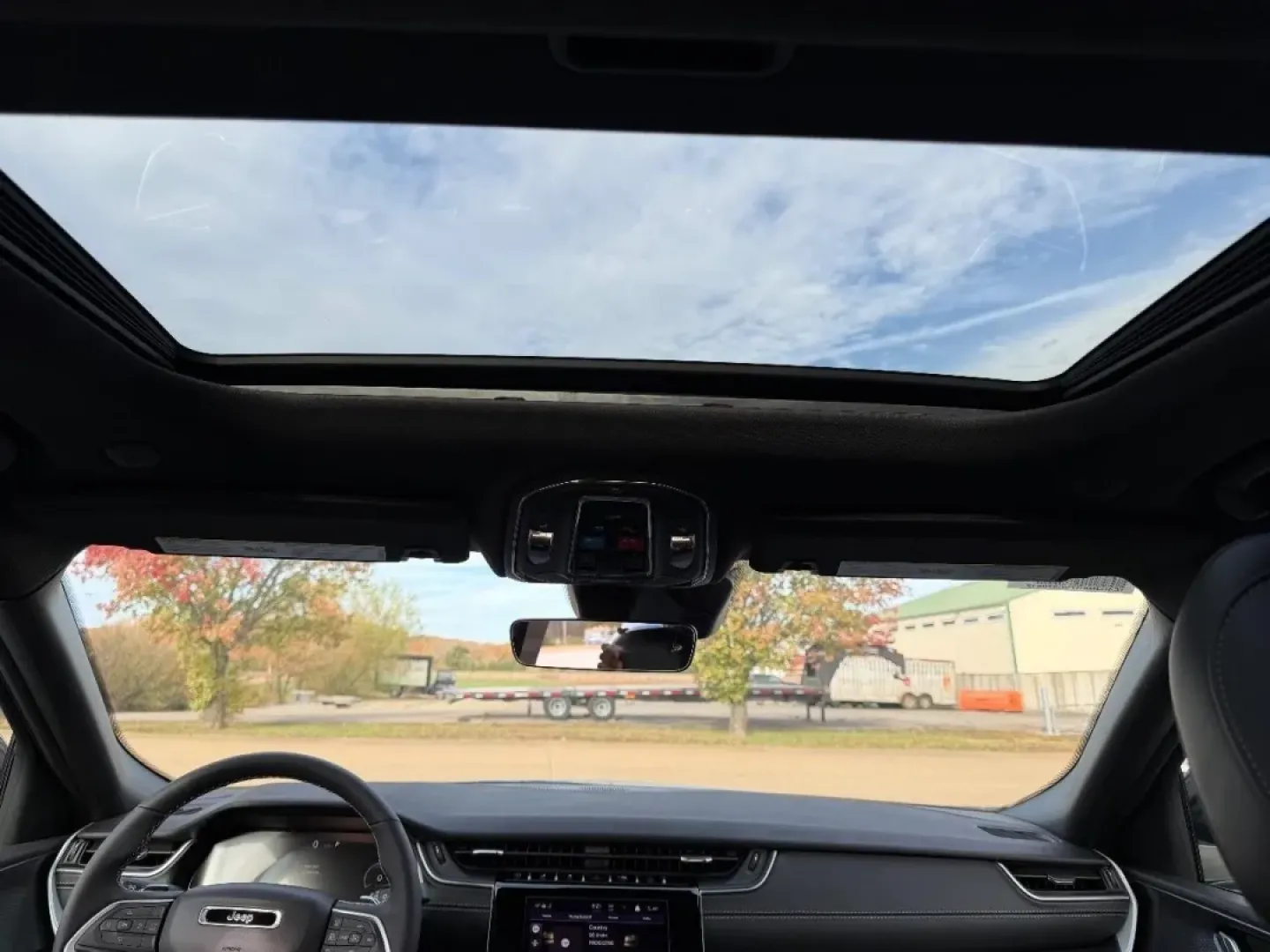 2025 /Global Black Leather Jeep Grand Cherokee Altitude X (1C4RJHAG7SC) with an 3.6L V6 24V VVT UPG I engine, Automatic transmission, located at 970 Woodlawn Dr., Farmington, MO, 63640, (573) 431-7800, 37.825642, -90.468674 - Are you ready to elevate your adventures? Introducing the 2025 Jeep Grand Cherokee, the perfect SUV for those who crave both comfort and capability. This vehicle is designed for individuals and families who enjoy exploring the great outdoors or simply need a reliable companion for daily commutes in - Photo#10