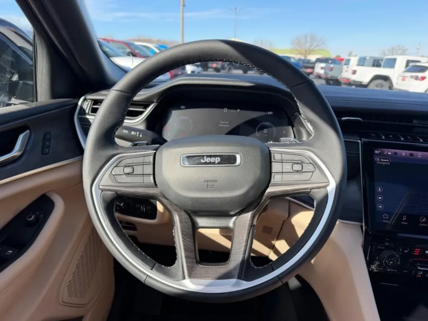 2025 /Wicker Beige/Black Leather Jeep Grand Cherokee Limited (1C4RJHBG1SC) with an 3.6L V6 24V VVT UPG I engine, 8A transmission, located at 970 Woodlawn Dr., Farmington, MO, 63640, (573) 431-7800, 37.825642, -90.468674 - ### Discover Your Next Adventure with the 2025 Jeep Grand Cherokee Limited at Pettus CDJR Farmington!<br /> <br /> Are you ready to embrace the thrill of the open road? Whether you're planning a family getaway, a weekend camping trip, or just looking for a reliable vehicle for your daily commute, th - Photo#12