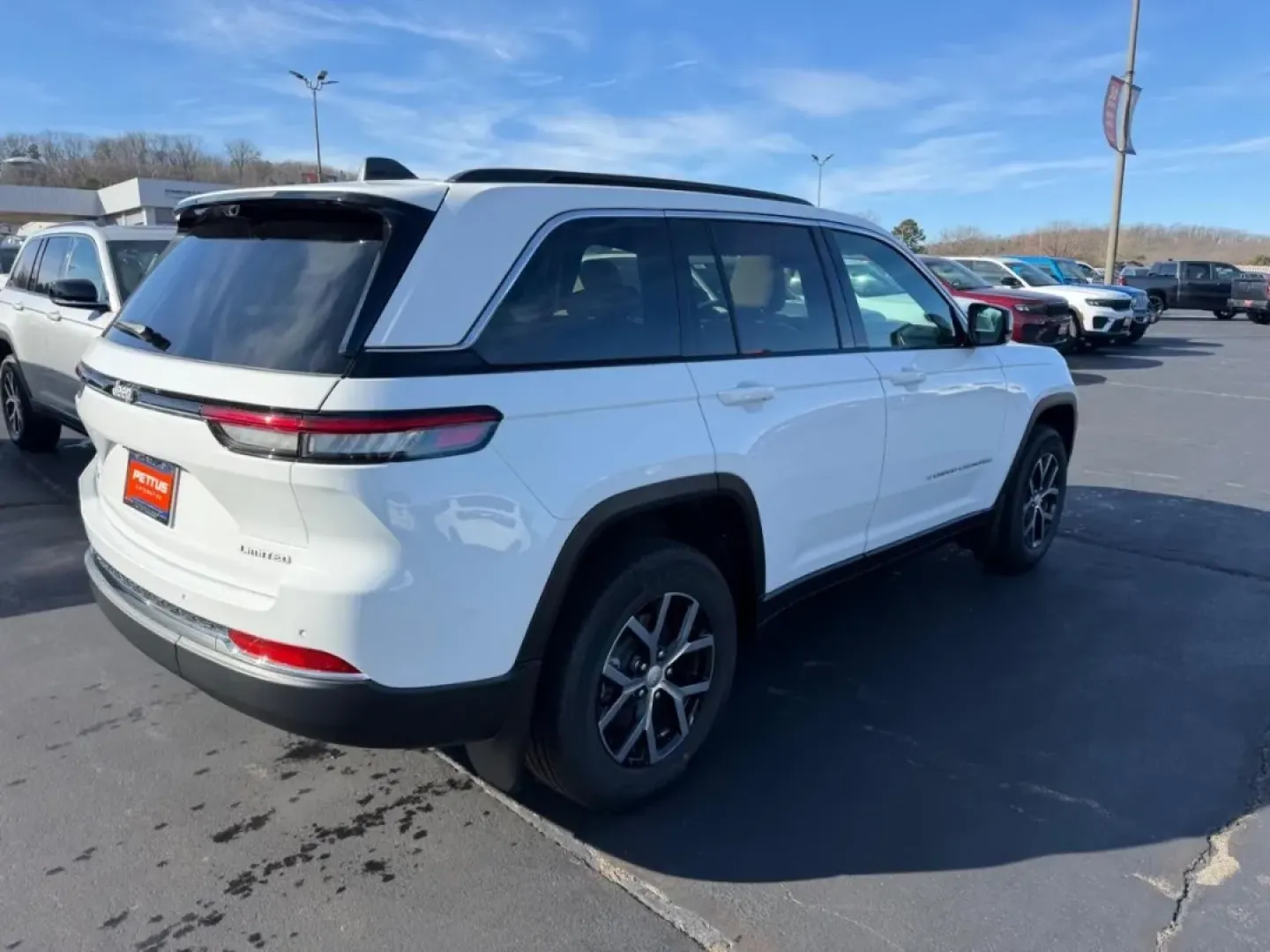 2025 /Wicker Beige/Black Leather Jeep Grand Cherokee Limited (1C4RJHBG1SC) with an 3.6L V6 24V VVT UPG I engine, 8A transmission, located at 970 Woodlawn Dr., Farmington, MO, 63640, (573) 431-7800, 37.825642, -90.468674 - ### Discover Your Next Adventure with the 2025 Jeep Grand Cherokee Limited at Pettus CDJR Farmington!<br /> <br /> Are you ready to embrace the thrill of the open road? Whether you're planning a family getaway, a weekend camping trip, or just looking for a reliable vehicle for your daily commute, th - Photo#2