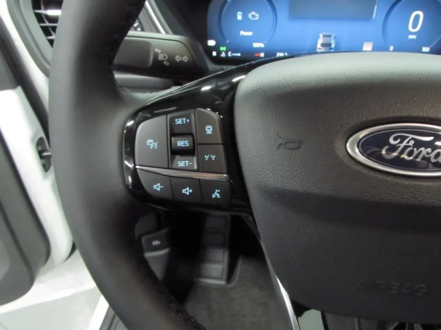 2025 /Ebony Ford Escape Base (1FMCU0E1XSU) with an 2.5L iVCT Atkinson Cycle I-4 Hybrid engine, Automatic transmission, located at 12836 Highway 21, De Soto, MO, 63020, (636) 337-7777, 38.151867, -90.575615 - **Unleash Your Adventures with the 2025 Ford Escape PHEV** <br /> <br /> Are you ready to elevate your lifestyle with a vehicle that effortlessly blends efficiency, style, and versatility? Look no further than the stunning 2025 Ford Escape PHEV, perfect for those who value sustainability without com - Photo#16