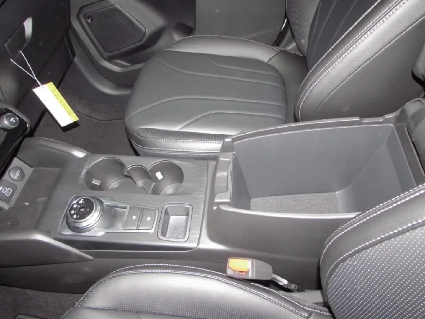 2025 /Ebony Ford Escape Base (1FMCU0E1XSU) with an 2.5L iVCT Atkinson Cycle I-4 Hybrid engine, Automatic transmission, located at 12836 Highway 21, De Soto, MO, 63020, (636) 337-7777, 38.151867, -90.575615 - **Unleash Your Adventures with the 2025 Ford Escape PHEV** <br /> <br /> Are you ready to elevate your lifestyle with a vehicle that effortlessly blends efficiency, style, and versatility? Look no further than the stunning 2025 Ford Escape PHEV, perfect for those who value sustainability without com - Photo#22