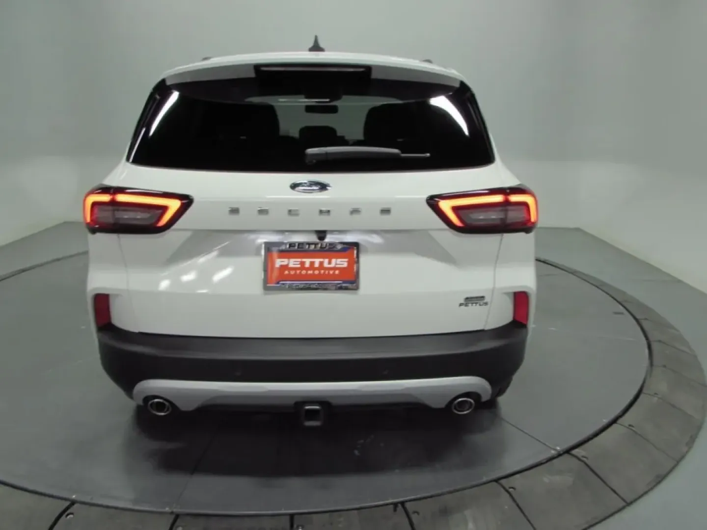 2025 /Ebony Ford Escape Base (1FMCU0E1XSU) with an 2.5L iVCT Atkinson Cycle I-4 Hybrid engine, Automatic transmission, located at 12836 Highway 21, De Soto, MO, 63020, (636) 337-7777, 38.151867, -90.575615 - **Unleash Your Adventures with the 2025 Ford Escape PHEV** <br /> <br /> Are you ready to elevate your lifestyle with a vehicle that effortlessly blends efficiency, style, and versatility? Look no further than the stunning 2025 Ford Escape PHEV, perfect for those who value sustainability without com - Photo#6