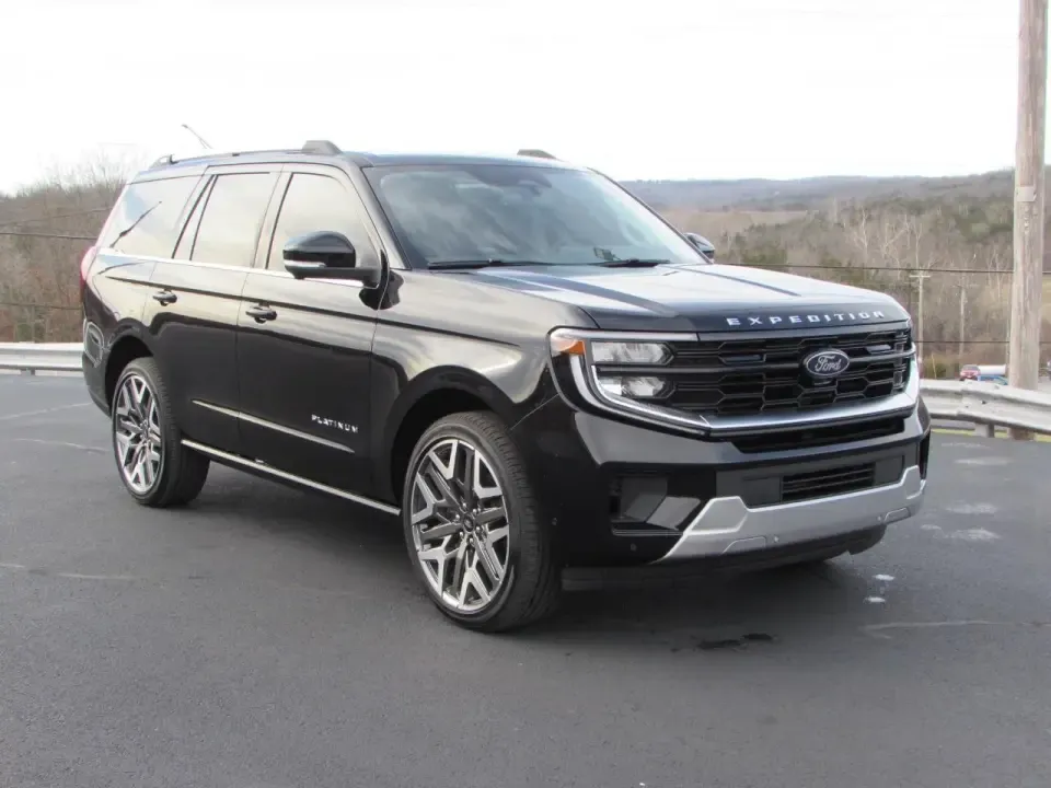 photo of 2025 Ford Expedition Platinum
