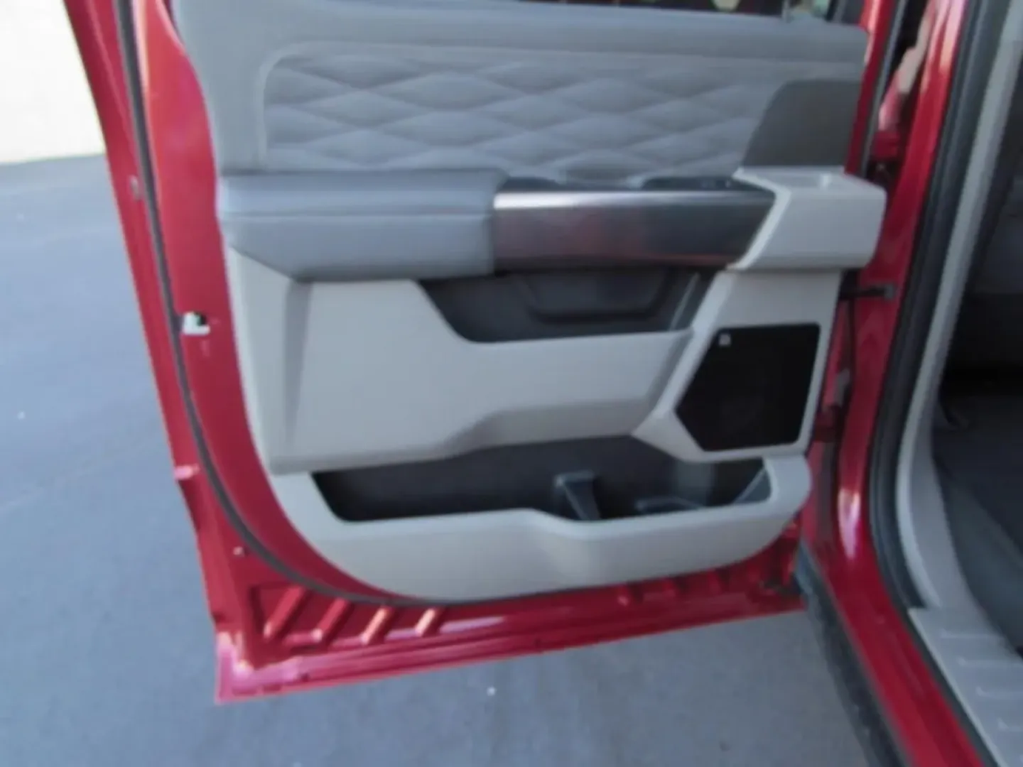 2025 /Smoked Truffle Ford F-150 Platinum (1FTFW7LD0SF) with an 3.5L V6 engine, located at 12836 Highway 21, De Soto, MO, 63020, (636) 337-7777, 38.151867, -90.575615 - **Unleash the Power of Possibility: Your Adventure Awaits with the 2025 Ford F-150 Platinum**<br /> <br /> Are you ready to elevate your lifestyle and take on the road ahead? Look no further than this stunning 2025 Ford F-150 Platinum, perfectly designed for both work and play. Whether you're naviga - Photo#30