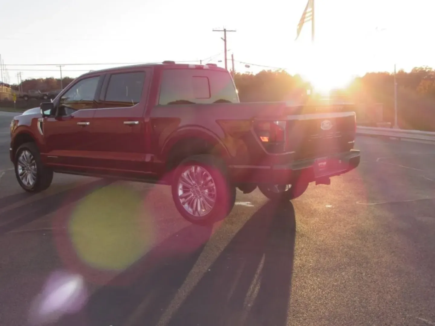 2025 /Smoked Truffle Ford F-150 Platinum (1FTFW7LD0SF) with an 3.5L V6 engine, located at 12836 Highway 21, De Soto, MO, 63020, (636) 337-7777, 38.151867, -90.575615 - **Unleash the Power of Possibility: Your Adventure Awaits with the 2025 Ford F-150 Platinum**<br /> <br /> Are you ready to elevate your lifestyle and take on the road ahead? Look no further than this stunning 2025 Ford F-150 Platinum, perfectly designed for both work and play. Whether you're naviga - Photo#4