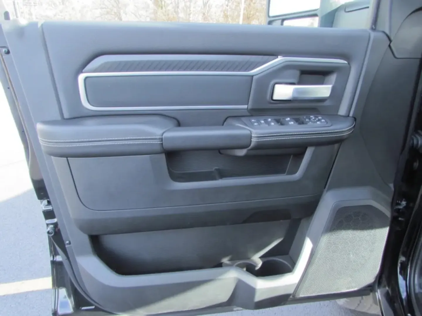 2026 /Black Ram 2500 Big Horn (3C63R5DL6TG) with an Other engine, located at 12830 Highway 21, De Soto, MO, 63020, (636) 337-7777, 38.153099, -90.573624 - **Conquer Every Adventure with the 2026 Ram 2500 Big Horn Your Ultimate Truck Awaits!**<br /> <br /> Are you ready to elevate your lifestyle with a vehicle that perfectly balances power, comfort, and versatility? The 2026 Ram 2500 Big Horn is designed for those who demand more from their ride-wheth - Photo#16