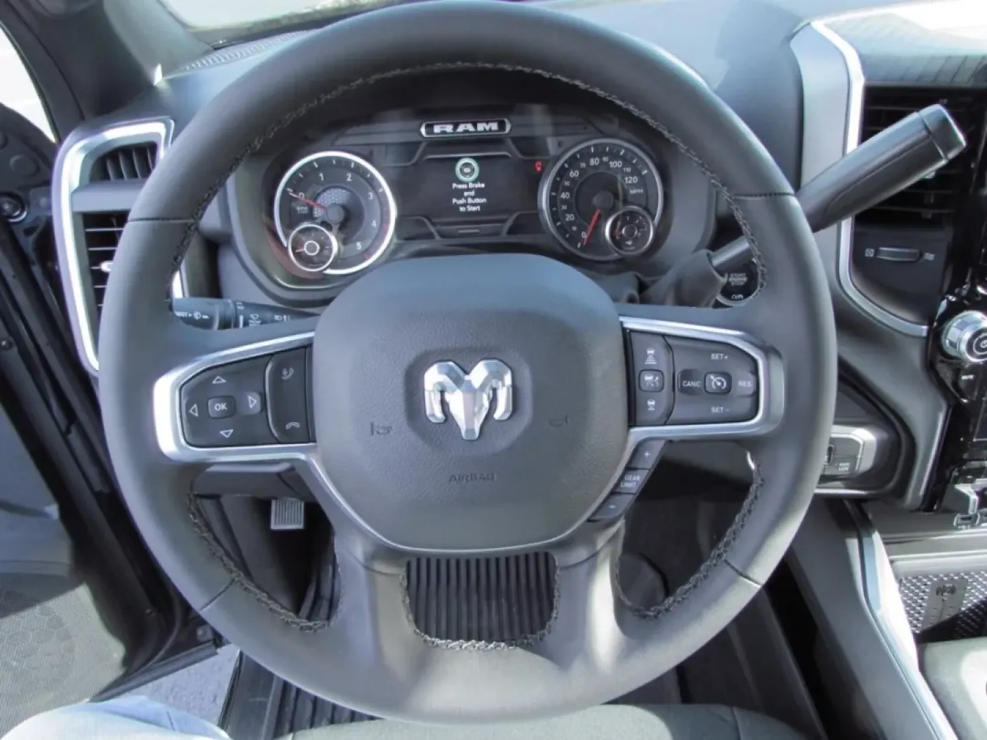 2026 /Black Ram 2500 Big Horn (3C63R5DL6TG) with an Other engine, located at 12830 Highway 21, De Soto, MO, 63020, (636) 337-7777, 38.153099, -90.573624 - **Conquer Every Adventure with the 2026 Ram 2500 Big Horn Your Ultimate Truck Awaits!**<br /> <br /> Are you ready to elevate your lifestyle with a vehicle that perfectly balances power, comfort, and versatility? The 2026 Ram 2500 Big Horn is designed for those who demand more from their ride-wheth - Photo#20