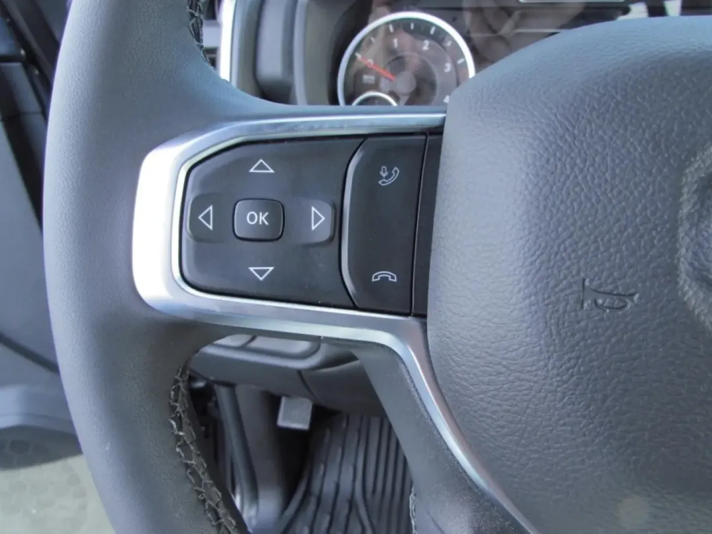 2026 /Black Ram 2500 Big Horn (3C63R5DL6TG) with an Other engine, located at 12830 Highway 21, De Soto, MO, 63020, (636) 337-7777, 38.153099, -90.573624 - **Conquer Every Adventure with the 2026 Ram 2500 Big Horn Your Ultimate Truck Awaits!**<br /> <br /> Are you ready to elevate your lifestyle with a vehicle that perfectly balances power, comfort, and versatility? The 2026 Ram 2500 Big Horn is designed for those who demand more from their ride-wheth - Photo#21