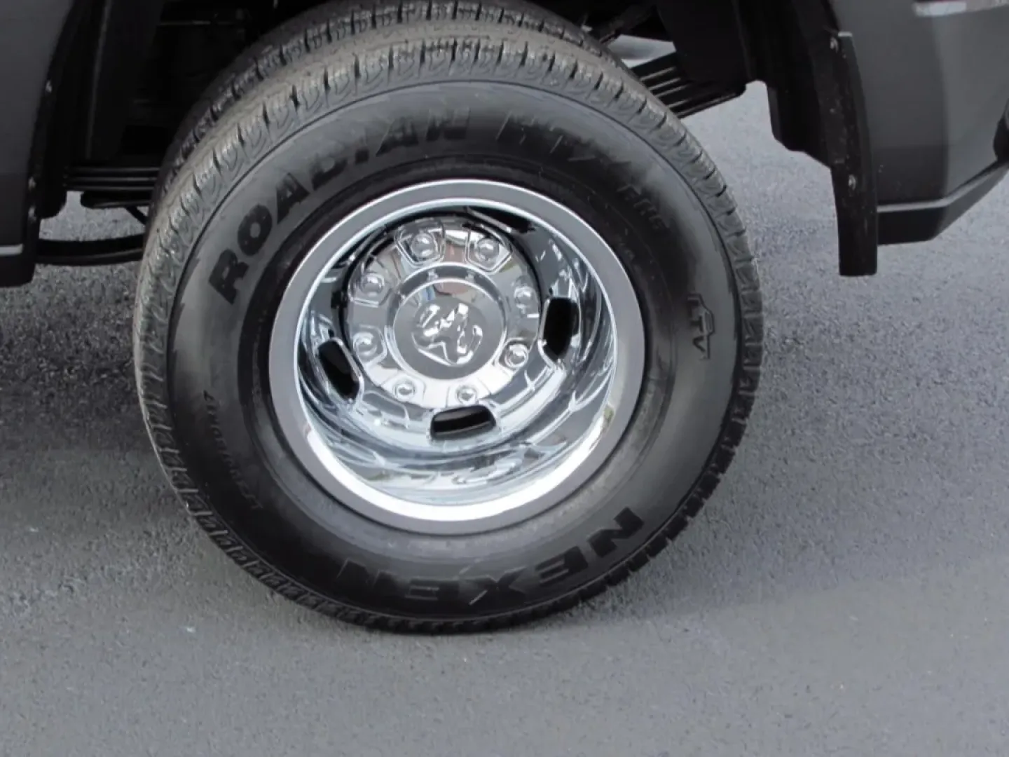 2026 /Black Ram 3500 Tradesman (3C63RRGLXTG) with an Other engine, located at 12830 Highway 21, De Soto, MO, 63020, (636) 337-7777, 38.153099, -90.573624 - **Unleash Your Adventure with the 2026 Ram 3500 Tradesman at Pettus CDJR DeSoto!**<br /> <br /> Are you ready to elevate your daily drive and tackle your weekend adventures with unrivaled power and performance? Look no further than the stunning 2026 Ram 3500 Tradesman, now available at Pettus CDJR D - Photo#12