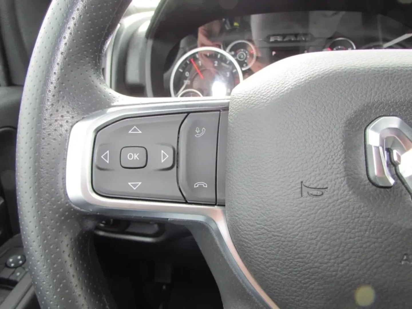 2026 /Black Ram 3500 Tradesman (3C63RRGLXTG) with an Other engine, located at 12830 Highway 21, De Soto, MO, 63020, (636) 337-7777, 38.153099, -90.573624 - **Unleash Your Adventure with the 2026 Ram 3500 Tradesman at Pettus CDJR DeSoto!**<br /> <br /> Are you ready to elevate your daily drive and tackle your weekend adventures with unrivaled power and performance? Look no further than the stunning 2026 Ram 3500 Tradesman, now available at Pettus CDJR D - Photo#21