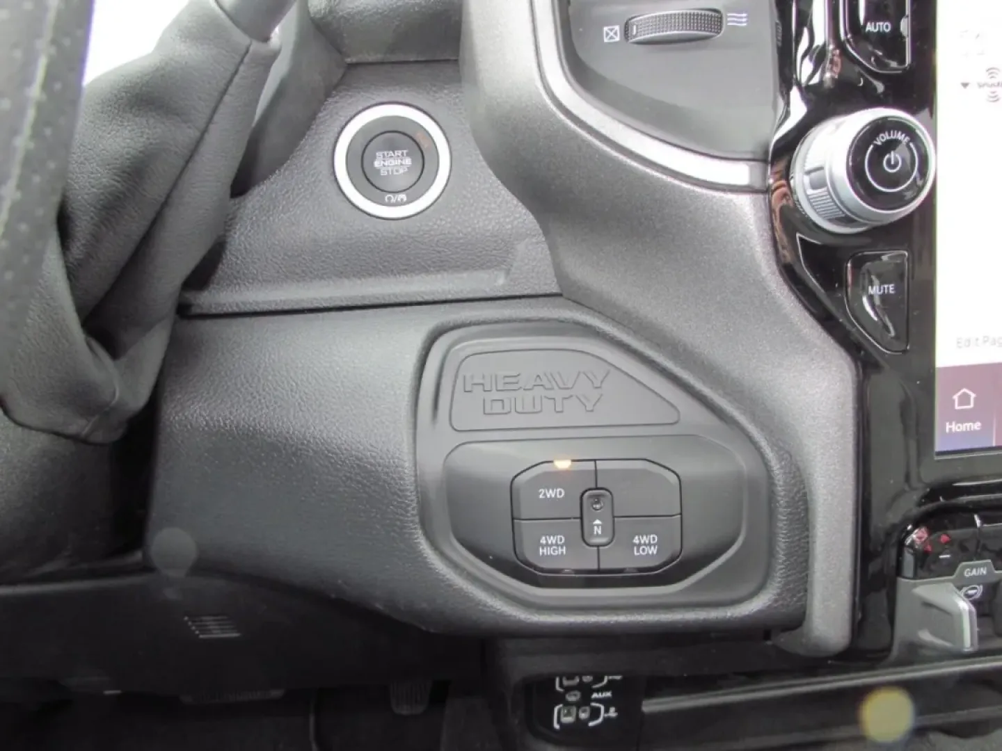 2026 /Black Ram 3500 Tradesman (3C63RRGLXTG) with an Other engine, located at 12830 Highway 21, De Soto, MO, 63020, (636) 337-7777, 38.153099, -90.573624 - **Unleash Your Adventure with the 2026 Ram 3500 Tradesman at Pettus CDJR DeSoto!**<br /> <br /> Are you ready to elevate your daily drive and tackle your weekend adventures with unrivaled power and performance? Look no further than the stunning 2026 Ram 3500 Tradesman, now available at Pettus CDJR D - Photo#25