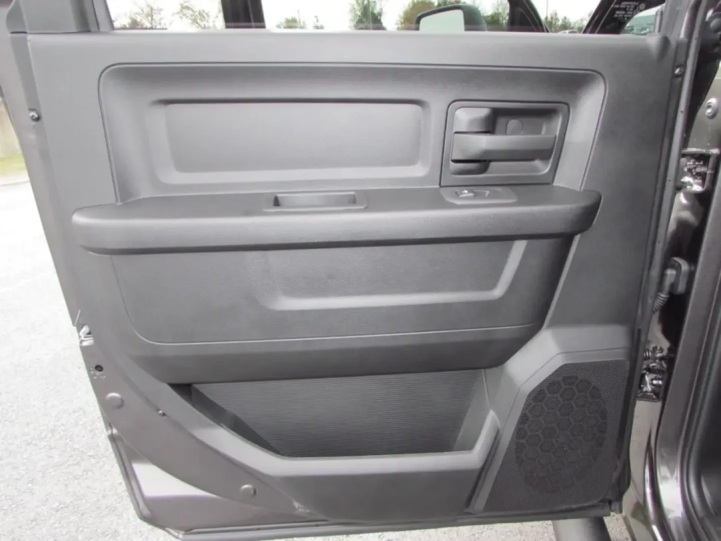 2026 /Black Ram 3500 Tradesman (3C63RRGLXTG) with an Other engine, located at 12830 Highway 21, De Soto, MO, 63020, (636) 337-7777, 38.153099, -90.573624 - **Unleash Your Adventure with the 2026 Ram 3500 Tradesman at Pettus CDJR DeSoto!**<br /> <br /> Are you ready to elevate your daily drive and tackle your weekend adventures with unrivaled power and performance? Look no further than the stunning 2026 Ram 3500 Tradesman, now available at Pettus CDJR D - Photo#30