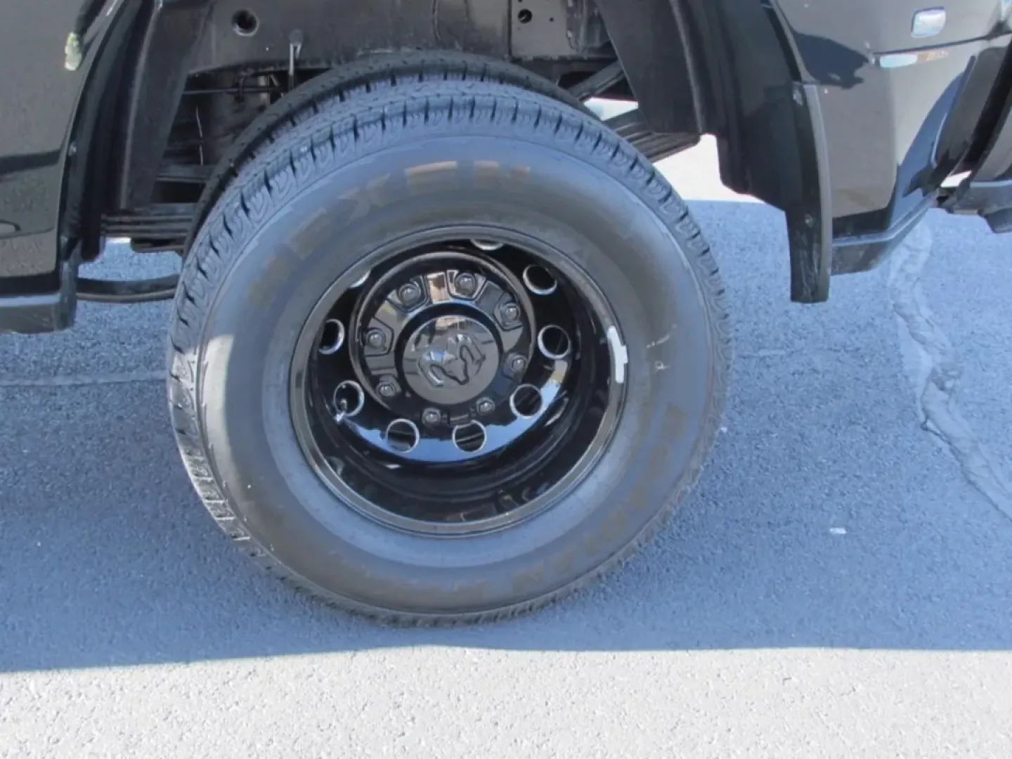 2026 /Black Ram 3500 Big Horn (3C63RRHL1TG) with an Other engine, located at 12830 Highway 21, De Soto, MO, 63020, (636) 337-7777, 38.153099, -90.573624 - **Unleash Adventure with the 2026 Ram 3500 Big Horn Your Ultimate Workhorse!**<br /> <br /> Are you ready to elevate your lifestyle and tackle any challenge that comes your way? Whether you're a weekend warrior seeking thrilling adventures, a tradesperson needing reliable performance, or a growing - Photo#12