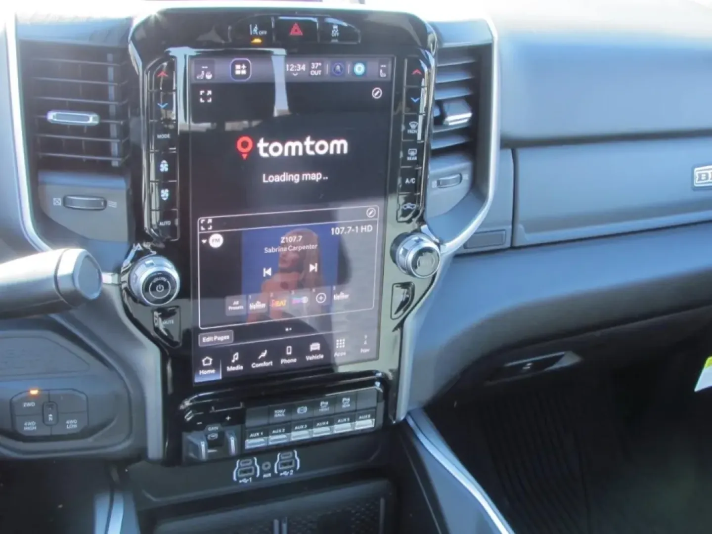 2026 /Black Ram 3500 Big Horn (3C63RRHL1TG) with an Other engine, located at 12830 Highway 21, De Soto, MO, 63020, (636) 337-7777, 38.153099, -90.573624 - **Unleash Adventure with the 2026 Ram 3500 Big Horn Your Ultimate Workhorse!**<br /> <br /> Are you ready to elevate your lifestyle and tackle any challenge that comes your way? Whether you're a weekend warrior seeking thrilling adventures, a tradesperson needing reliable performance, or a growing - Photo#26