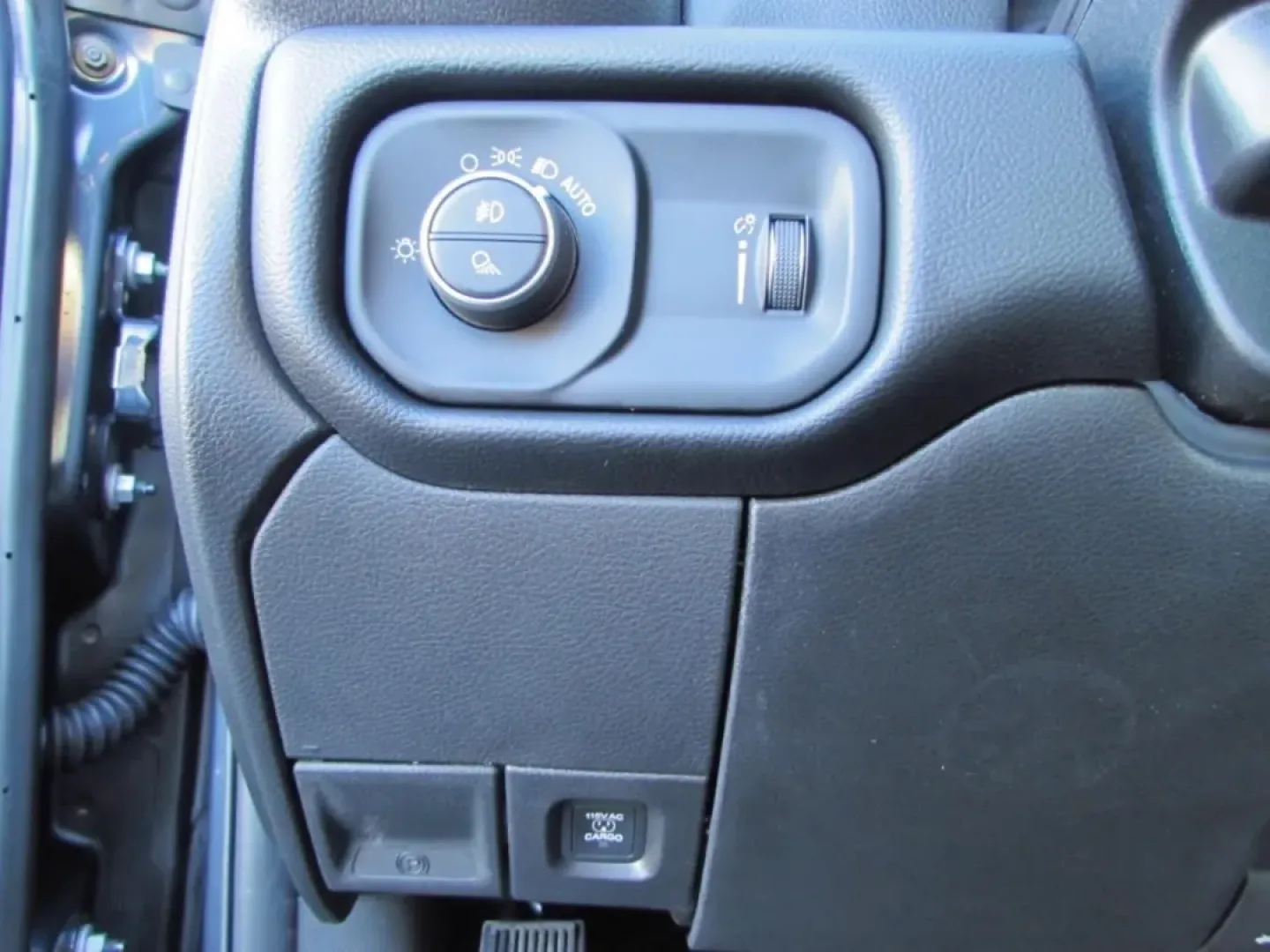 2026 /Black Ram 2500 Big Horn (3C6UR5DJ3TG) with an Other engine, located at 12830 Highway 21, De Soto, MO, 63020, (636) 337-7777, 38.153099, -90.573624 - Looking for a vehicle that can handle both your everyday needs and your weekend adventures? Look no further than the 2026 Ram 2500 Big Horn, available now at Pettus CDJR DeSoto, your trusted OEM dealership in De Soto, MO. With its robust capabilities, this truck is designed for those who crave depen - Photo#16