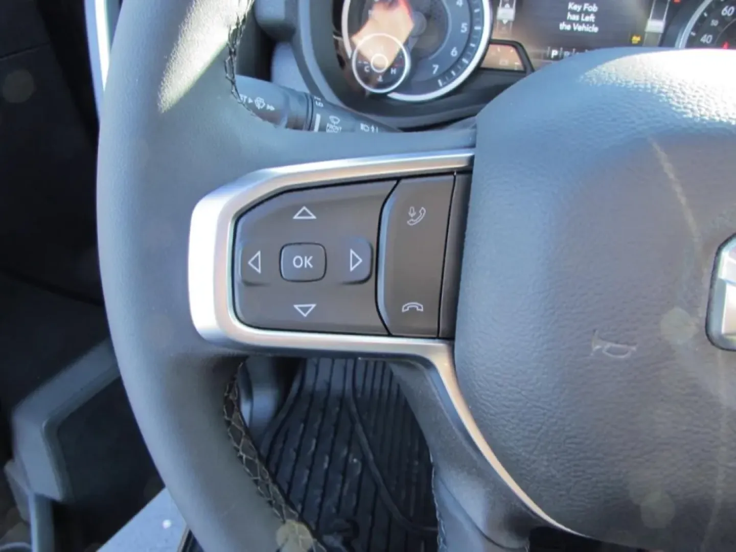 2026 /Black Ram 2500 Big Horn (3C6UR5DJ3TG) with an Other engine, located at 12830 Highway 21, De Soto, MO, 63020, (636) 337-7777, 38.153099, -90.573624 - Looking for a vehicle that can handle both your everyday needs and your weekend adventures? Look no further than the 2026 Ram 2500 Big Horn, available now at Pettus CDJR DeSoto, your trusted OEM dealership in De Soto, MO. With its robust capabilities, this truck is designed for those who crave depen - Photo#18