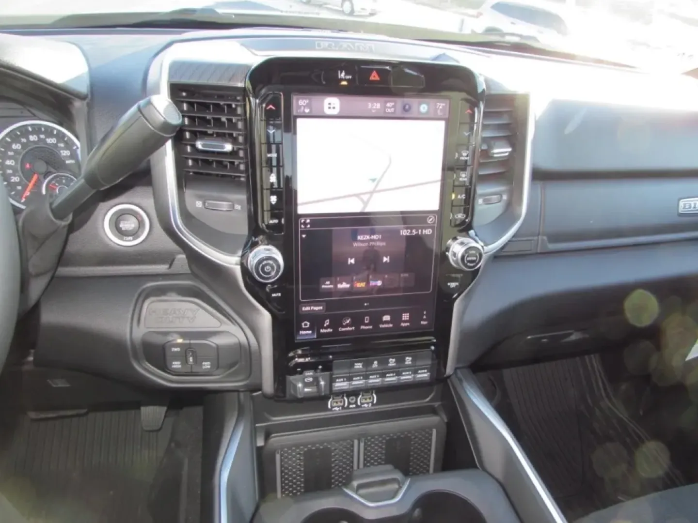 2026 /Black Ram 2500 Big Horn (3C6UR5DJ3TG) with an Other engine, located at 12830 Highway 21, De Soto, MO, 63020, (636) 337-7777, 38.153099, -90.573624 - Looking for a vehicle that can handle both your everyday needs and your weekend adventures? Look no further than the 2026 Ram 2500 Big Horn, available now at Pettus CDJR DeSoto, your trusted OEM dealership in De Soto, MO. With its robust capabilities, this truck is designed for those who crave depen - Photo#23