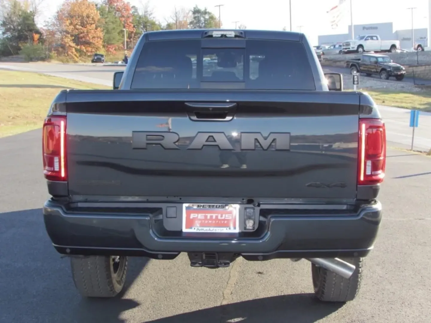 2026 /Black Ram 2500 Big Horn (3C6UR5DJ3TG) with an Other engine, located at 12830 Highway 21, De Soto, MO, 63020, (636) 337-7777, 38.153099, -90.573624 - Looking for a vehicle that can handle both your everyday needs and your weekend adventures? Look no further than the 2026 Ram 2500 Big Horn, available now at Pettus CDJR DeSoto, your trusted OEM dealership in De Soto, MO. With its robust capabilities, this truck is designed for those who crave depen - Photo#5