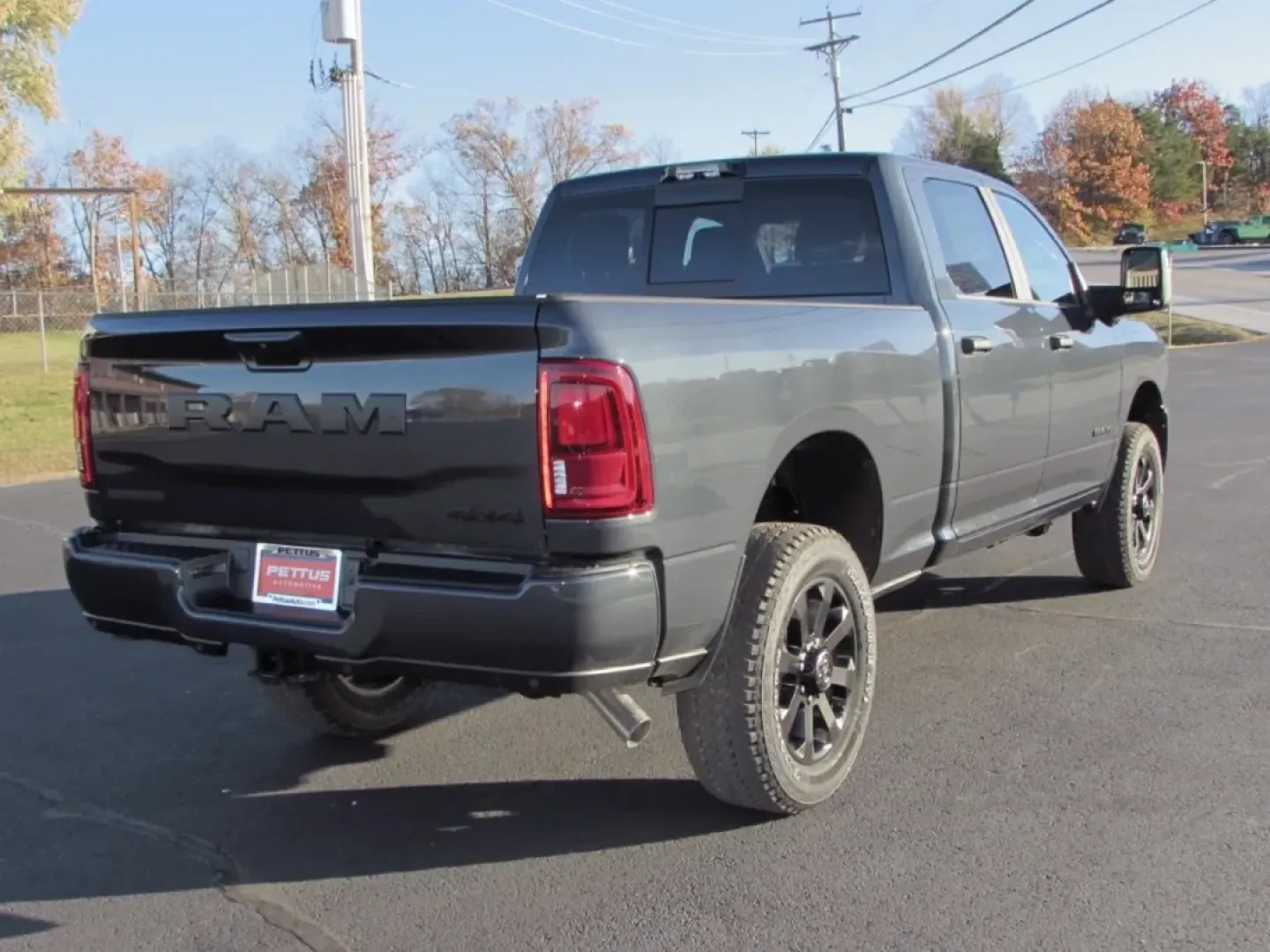 2026 /Black Ram 2500 Big Horn (3C6UR5DJ3TG) with an Other engine, located at 12830 Highway 21, De Soto, MO, 63020, (636) 337-7777, 38.153099, -90.573624 - Looking for a vehicle that can handle both your everyday needs and your weekend adventures? Look no further than the 2026 Ram 2500 Big Horn, available now at Pettus CDJR DeSoto, your trusted OEM dealership in De Soto, MO. With its robust capabilities, this truck is designed for those who crave depen - Photo#6