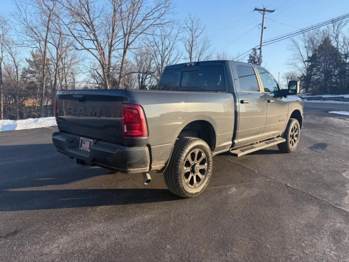 2026 /Black Ram 2500 Big Horn (3C6UR5DJ3TG) with an 6.4L V8 engine, 6A transmission, located at 12836 Highway 21, De Soto, MO, 63020, (636) 337-7777, 38.151867, -90.575615 - Looking for a vehicle that can handle both your everyday needs and your weekend adventures? Look no further than the 2026 Ram 2500 Big Horn, available now at Pettus CDJR DeSoto, your trusted OEM dealership in De Soto, MO. With its robust capabilities, this truck is designed for those who crave depen - Photo#32