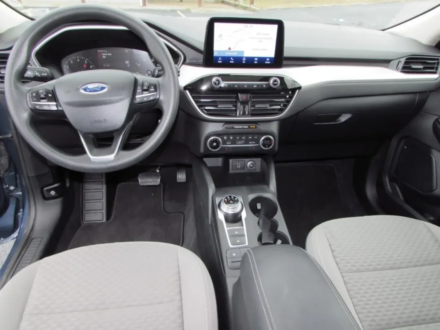 2020 /Ebony Ford Escape SE (1FMCU0G64LU) with an Other engine, Automatic transmission, located at 12836 Highway 21, De Soto, MO, 63020, (636) 337-7777, 38.151867, -90.575615 - Are you ready to elevate your lifestyle with the perfect vehicle? The 2020 Ford Escape SE is your ticket to adventure, whether you're commuting to work, embarking on weekend excursions, or just navigating the daily hustle with your growing family. At Pettus Ford De Soto, we understand that the right - Photo#17