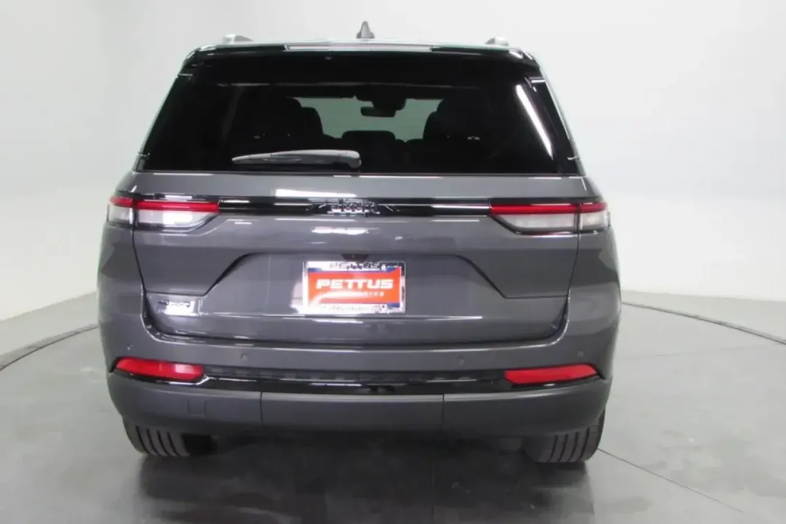 2025 /Global Black Leather Trimmed Jeep Grand Cherokee Altitude X (1C4RJHAG0SC) with an Other engine, Automatic transmission, located at 12830 Highway 21, De Soto, MO, 63020, (636) 337-7777, 38.153099, -90.573624 - **Explore New Adventures with the 2025 Jeep Grand Cherokee Altitude X Your Dream SUV Awaits!**<br /> <br /> Are you ready to elevate your driving experience and embark on unforgettable weekend adventures? The 2025 Jeep Grand Cherokee Altitude X is designed for those who crave exploration-whether yo - Photo#5