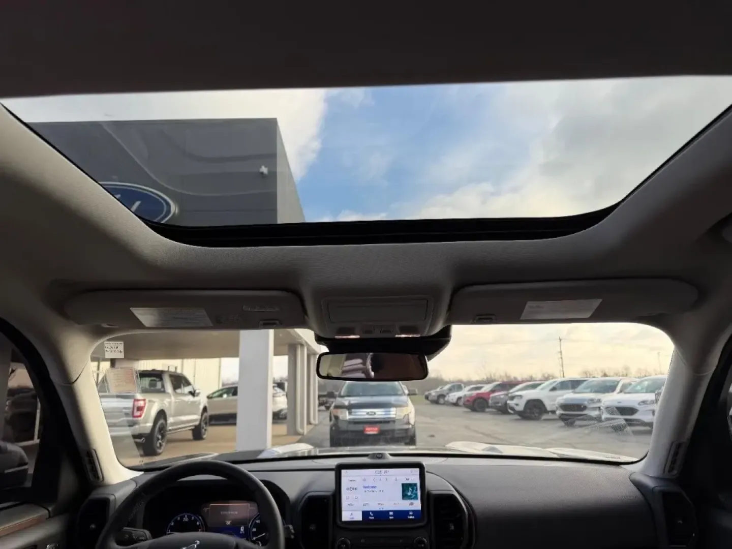 2024 /Ebony/Roast Leather Ford Bronco Sport Badlands (3FMCR9D99RR) with an 2.0L EcoBoost engine, Automatic transmission, located at 141 Commercial Dr, Fredericktown, MO, 63645, (573) 783-6432, 37.570087, -90.320648 - **Unleash Your Adventurous Spirit with the 2024 Ford Bronco Sport Badlands Edition!**<br /> <br /> Are you ready to elevate your outdoor adventures and family outings? Look no further than the 2024 Ford Bronco Sport, an SUV designed for thrill-seekers and everyday commuters alike. Whether you're tac - Photo#9