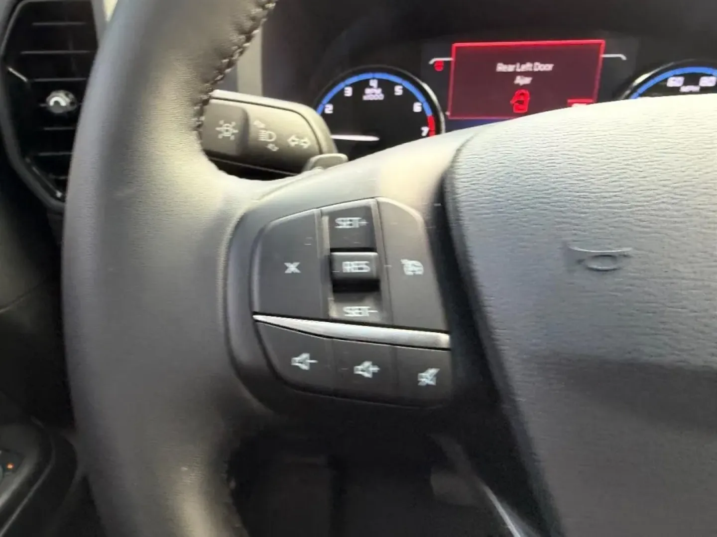 2024 /Ebony/Roast Leather Ford Bronco Sport Badlands (3FMCR9D99RR) with an 2.0L EcoBoost engine, Automatic transmission, located at 141 Commercial Dr, Fredericktown, MO, 63645, (573) 783-6432, 37.570087, -90.320648 - **Unleash Your Adventurous Spirit with the 2024 Ford Bronco Sport Badlands Edition!**<br /> <br /> Are you ready to elevate your outdoor adventures and family outings? Look no further than the 2024 Ford Bronco Sport, an SUV designed for thrill-seekers and everyday commuters alike. Whether you're tac - Photo#13