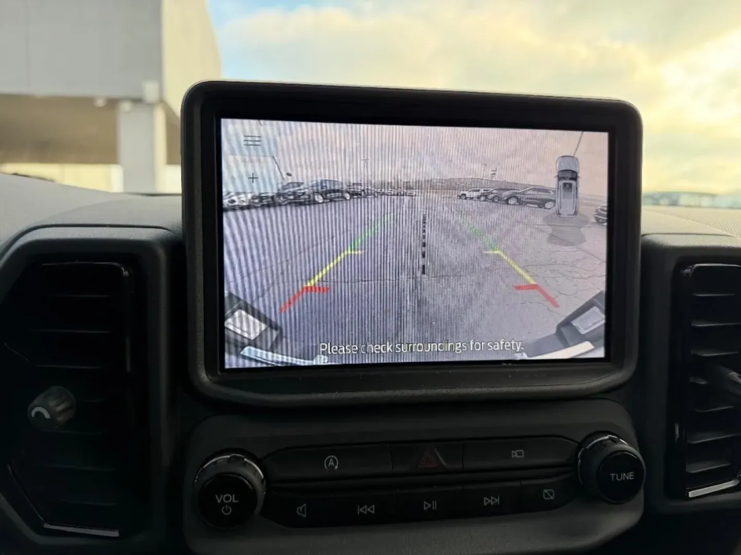 2024 /Ebony/Roast Leather Ford Bronco Sport Badlands (3FMCR9D99RR) with an 2.0L EcoBoost engine, Automatic transmission, located at 141 Commercial Dr, Fredericktown, MO, 63645, (573) 783-6432, 37.570087, -90.320648 - **Unleash Your Adventurous Spirit with the 2024 Ford Bronco Sport Badlands Edition!**<br /> <br /> Are you ready to elevate your outdoor adventures and family outings? Look no further than the 2024 Ford Bronco Sport, an SUV designed for thrill-seekers and everyday commuters alike. Whether you're tac - Photo#22