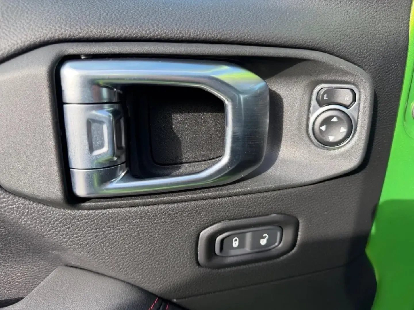 2026 /Black Leather Jeep Wrangler Rubicon (1C4PJXFG6TW) with an 3.6L V6 engine, located at 970 Woodlawn Dr., Farmington, MO, 63640, (573) 431-7800, 37.825642, -90.468674 - **Unleash Your Adventurous Spirit with the 2026 Jeep Wrangler Rubicon at Pettus CDJR Farmington!**<br /> <br /> Are you ready to conquer the great outdoors or tackle your daily commute with style? The 2026 Jeep Wrangler Rubicon is the perfect blend of rugged capability and modern comfort, making it - Photo#17