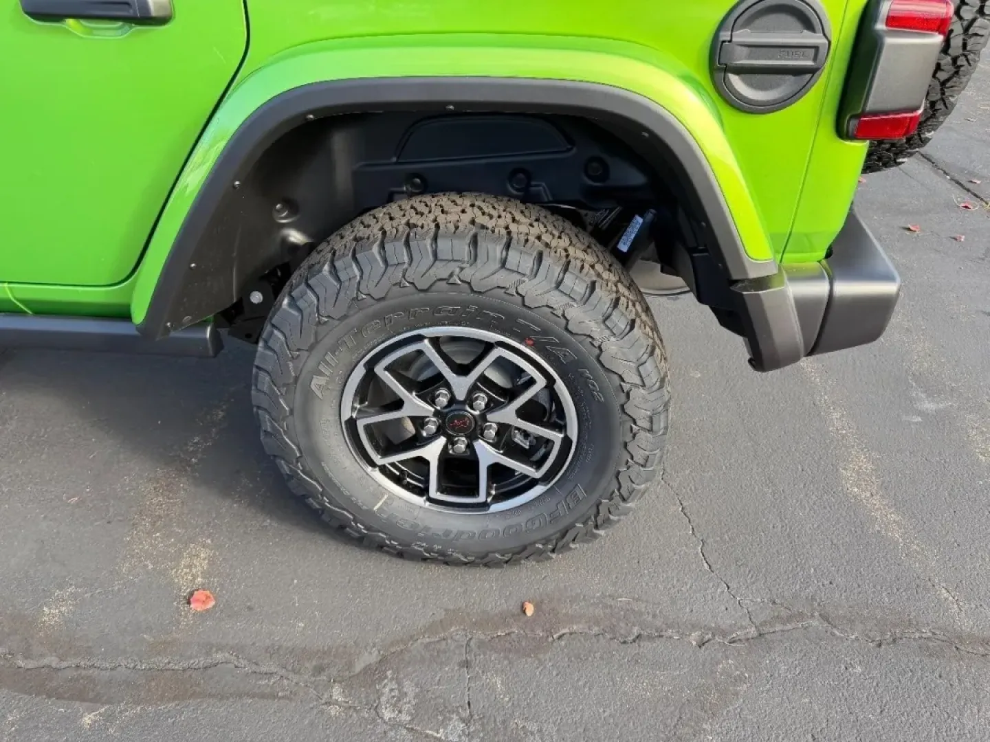 2026 /Black Leather Jeep Wrangler Rubicon (1C4PJXFG6TW) with an 3.6L V6 engine, located at 970 Woodlawn Dr., Farmington, MO, 63640, (573) 431-7800, 37.825642, -90.468674 - **Unleash Your Adventurous Spirit with the 2026 Jeep Wrangler Rubicon at Pettus CDJR Farmington!**<br /> <br /> Are you ready to conquer the great outdoors or tackle your daily commute with style? The 2026 Jeep Wrangler Rubicon is the perfect blend of rugged capability and modern comfort, making it - Photo#5