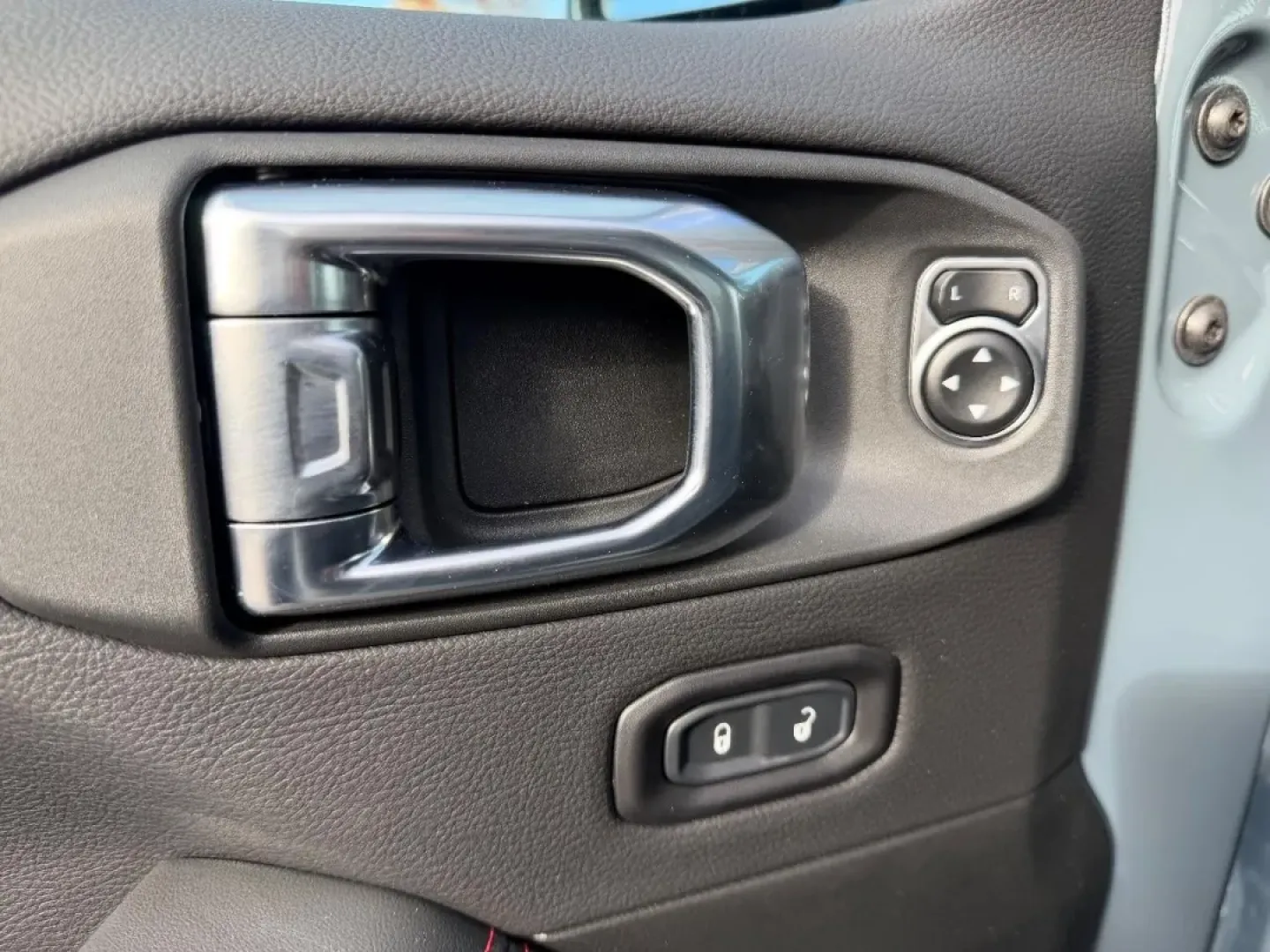 2026 /Black Leather Jeep Wrangler Rubicon X (1C4RJXFG3TW) with an 3.6L V6 engine, located at 970 Woodlawn Dr., Farmington, MO, 63640, (573) 431-7800, 37.825642, -90.468674 - **Unleash Your Adventurous Spirit with the 2026 Jeep Wrangler Rubicon X!** <br /> <br /> Are you ready to conquer the great outdoors and embark on unforgettable journeys with family and friends? The 2026 Jeep Wrangler Rubicon X, available at Pettus CDJR Farmington, is your ultimate companion for wee - Photo#17