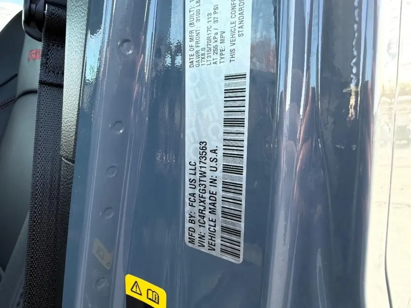2026 /Black Leather Jeep Wrangler Rubicon X (1C4RJXFG3TW) with an 3.6L V6 engine, located at 970 Woodlawn Dr., Farmington, MO, 63640, (573) 431-7800, 37.825642, -90.468674 - **Unleash Your Adventurous Spirit with the 2026 Jeep Wrangler Rubicon X!** <br /> <br /> Are you ready to conquer the great outdoors and embark on unforgettable journeys with family and friends? The 2026 Jeep Wrangler Rubicon X, available at Pettus CDJR Farmington, is your ultimate companion for wee - Photo#21
