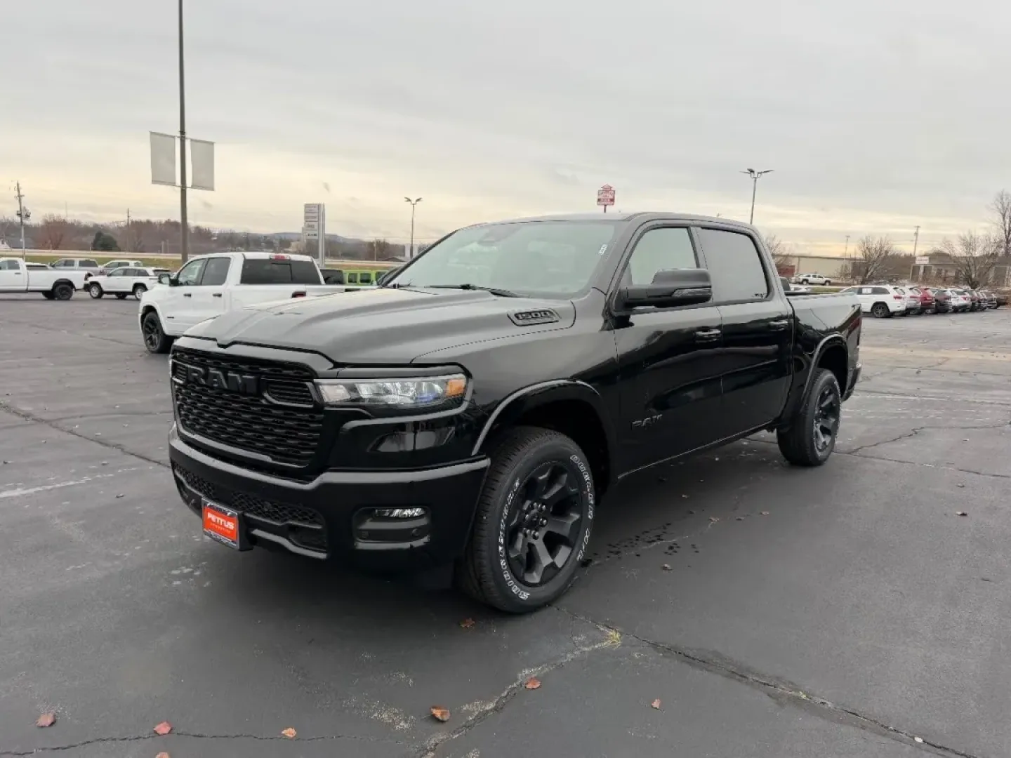 2026 /Black Cloth Ram 1500 Big Horn/Lone Star (1C6SRFFP7TN) with an 3.0L Straight 6 engine, located at 970 Woodlawn Dr., Farmington, MO, 63640, (573) 431-7800, 37.825642, -90.468674 - NEW 2026 Ram 1500 Big Horn/Lone Star from Pettus CDJR Farmington, Farmington MO. - Photo#6
