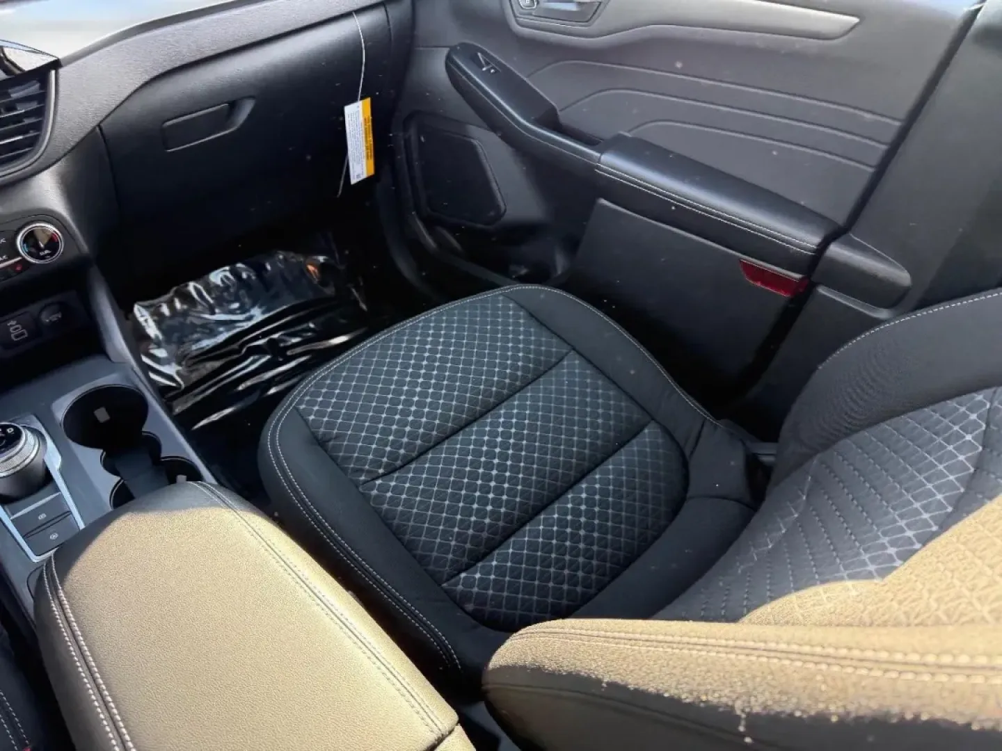 2026 /Ebony Cloth Ford Escape Active (1FMCU0GN4TU) with an 1.5L engine, located at 141 Commercial Dr, Fredericktown, MO, 63645, (573) 783-6432, 37.570087, -90.320648 - **Explore the 2026 Ford Escape: Your Next Adventure Awaits!**<br /> <br /> Are you ready to elevate your everyday adventures? The 2026 Ford Escape is the perfect SUV for those seeking a smart blend of comfort, performance, and versatility. Whether you're a growing family needing extra space, a commu - Photo#17