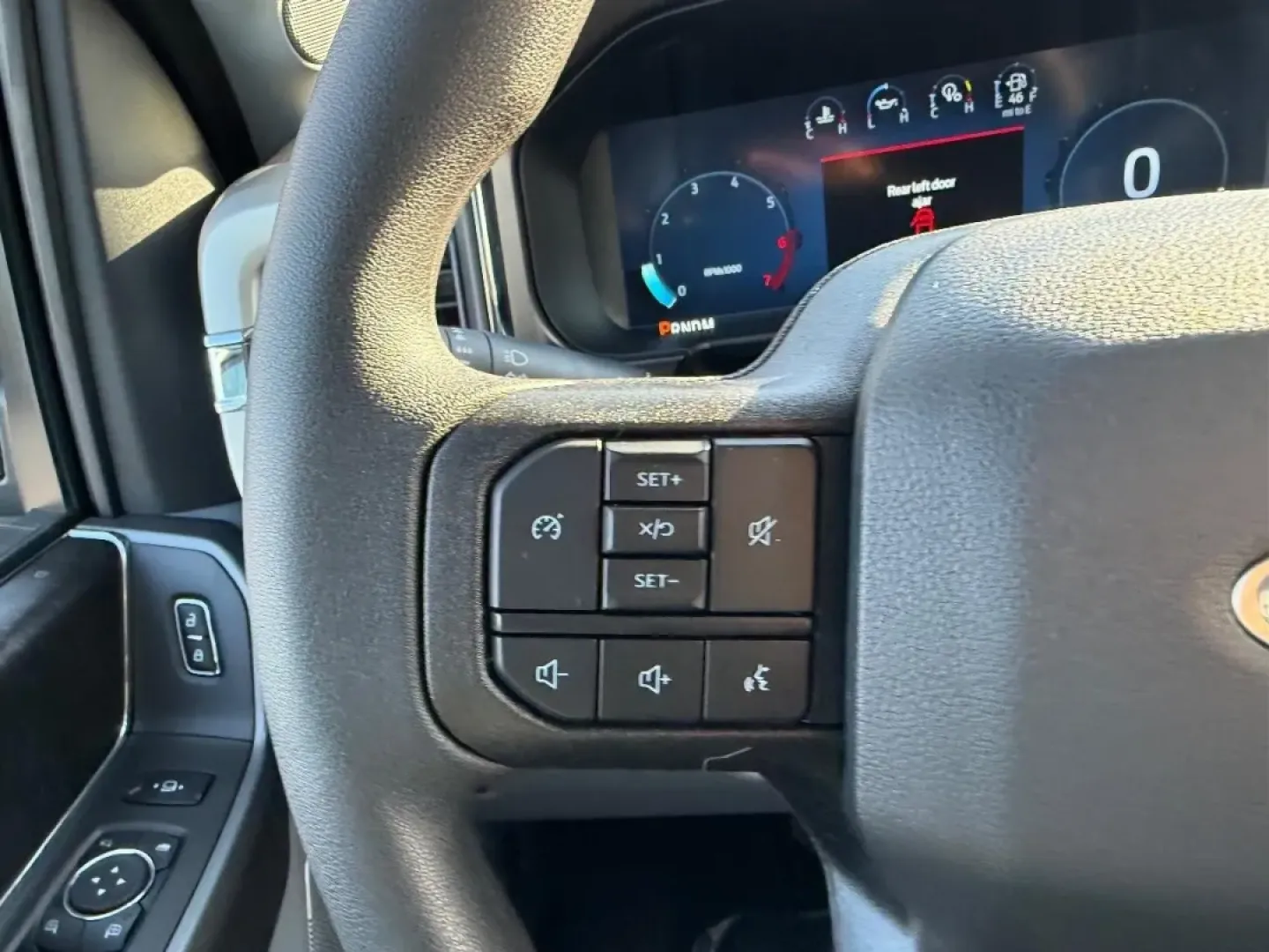 2026 /Medium Dark Slate Cloth Ford F-250SD XLT (1FT8W2BN7TE) with an 7.3L engine, located at 141 Commercial Dr, Fredericktown, MO, 63645, (573) 783-6432, 37.570087, -90.320648 - Are you ready to elevate your lifestyle with a vehicle that's built for both adventure and heavy-duty tasks? Look no further than the 2026 Ford Super Duty F-250 SRW, available now at Pettus Ford Fredericktown. Ideal for weekend warriors, growing families, or anyone needing a reliable workhorse, this - Photo#11