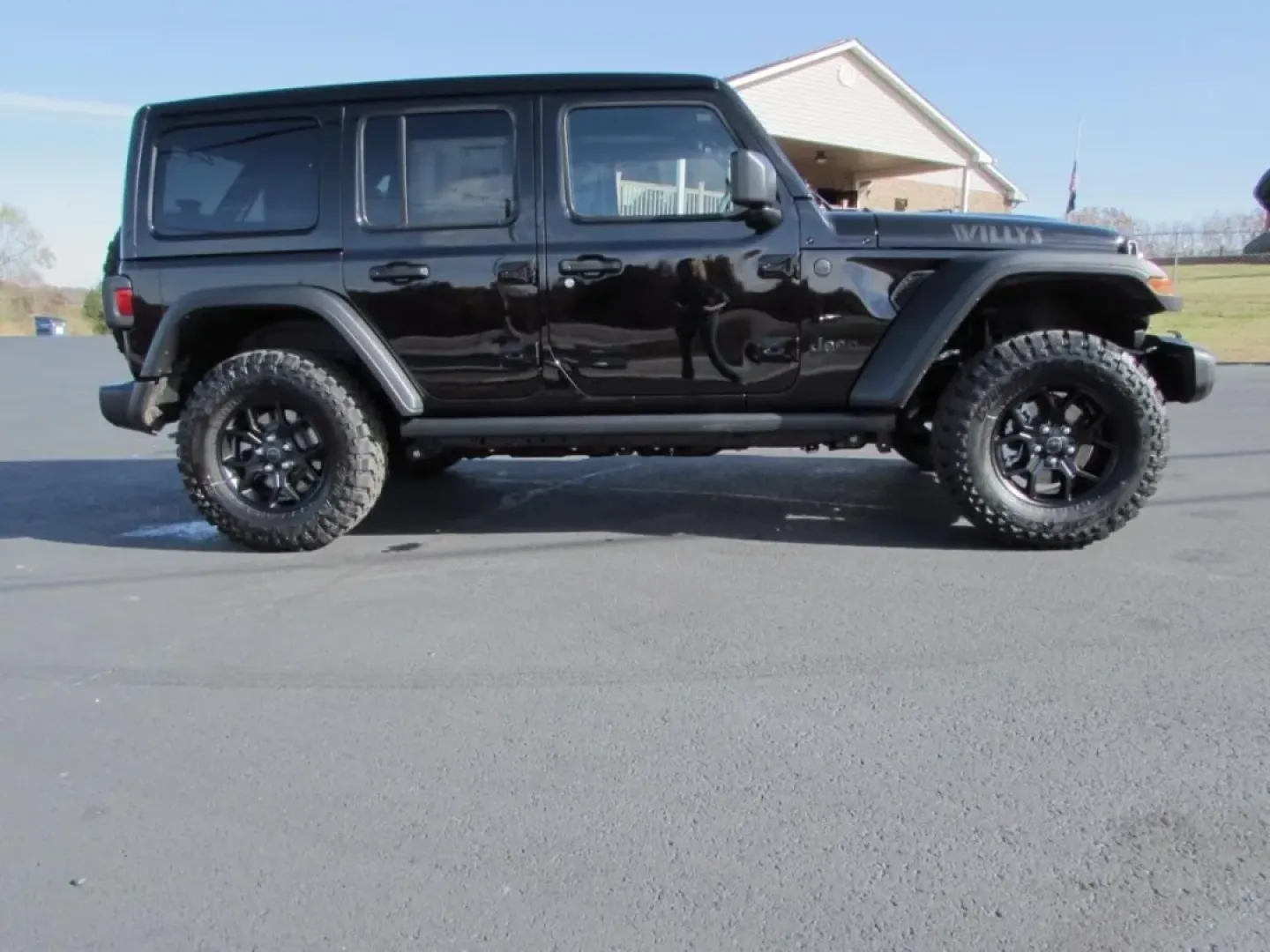 2026 /Black Jeep Wrangler Willys (1C4PJXDG7TW) with an Other engine, located at 12830 Highway 21, De Soto, MO, 63020, (636) 337-7777, 38.153099, -90.573624 - Discover the thrill of adventure with the 2026 Jeep Wrangler, now available at Pettus CDJR DeSoto! This extraordinary SUV is not just a vehicle; it's your gateway to the great outdoors! Whether you're planning weekend getaways to the nearby Ozark National Scenic Riverways or simply navigating the bu - Photo#7