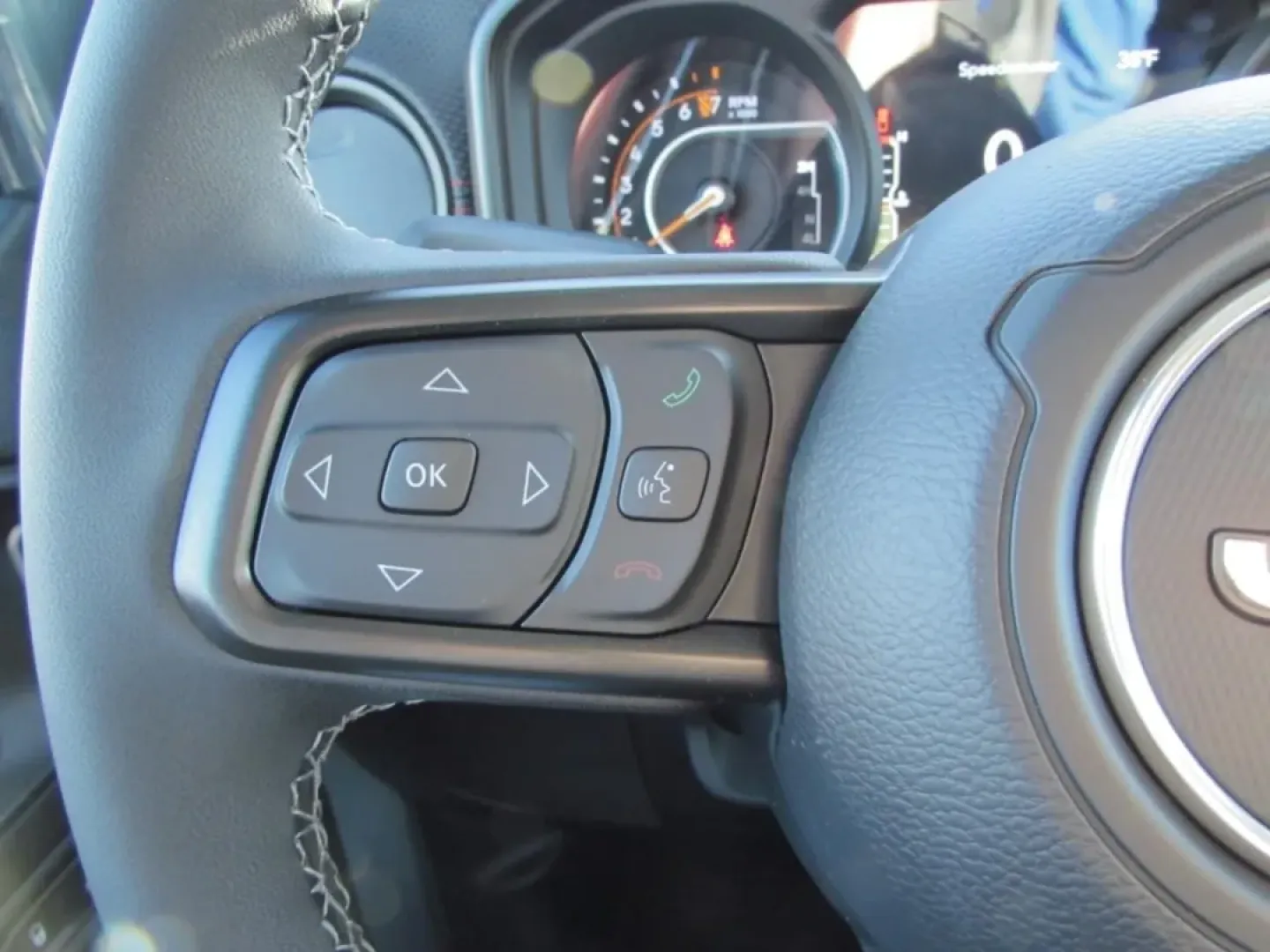 2026 /Black Jeep Gladiator Rubicon (1C6RJTBG5TL) with an Other engine, located at 12830 Highway 21, De Soto, MO, 63020, (636) 337-7777, 38.153099, -90.573624 - **Adventure Awaits with This 2026 Jeep Gladiator Perfect for Weekend Warriors and Daily Drivers Alike!**<br /> <br /> Are you ready to elevate your lifestyle with the perfect blend of ruggedness and comfort? Look no further than the 2026 Jeep Gladiator available now at Pettus CDJR DeSoto, your trus - Photo#17