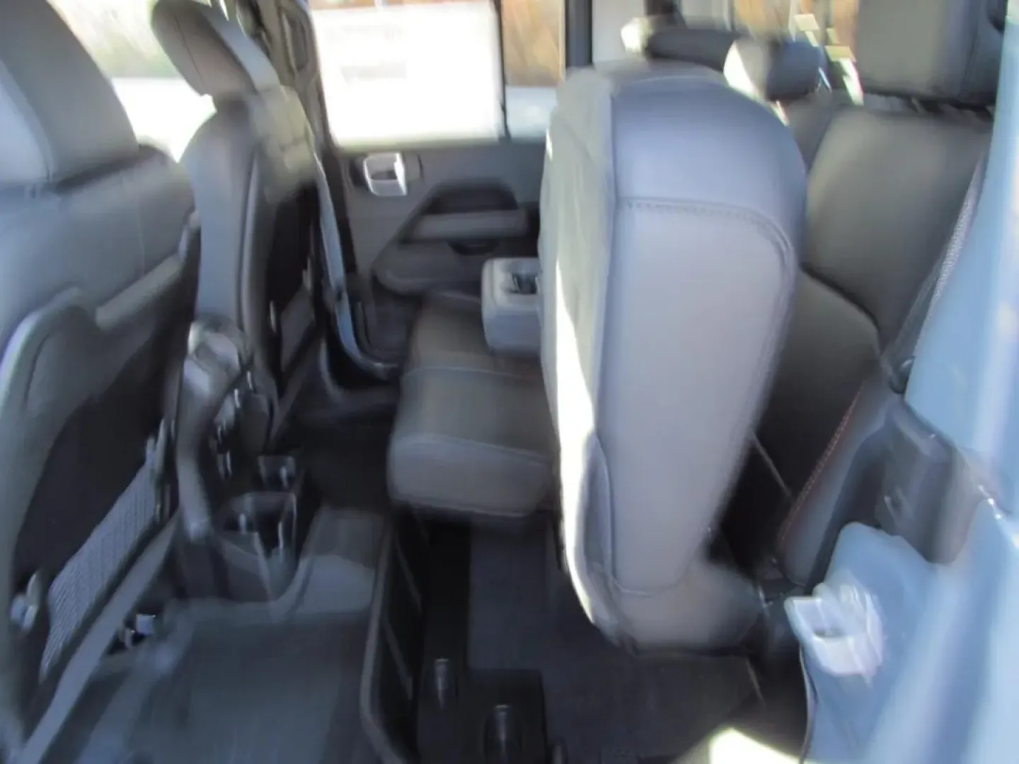 2026 /Black Jeep Gladiator Rubicon (1C6RJTBG5TL) with an Other engine, located at 12830 Highway 21, De Soto, MO, 63020, (636) 337-7777, 38.153099, -90.573624 - **Adventure Awaits with This 2026 Jeep Gladiator Perfect for Weekend Warriors and Daily Drivers Alike!**<br /> <br /> Are you ready to elevate your lifestyle with the perfect blend of ruggedness and comfort? Look no further than the 2026 Jeep Gladiator available now at Pettus CDJR DeSoto, your trus - Photo#30