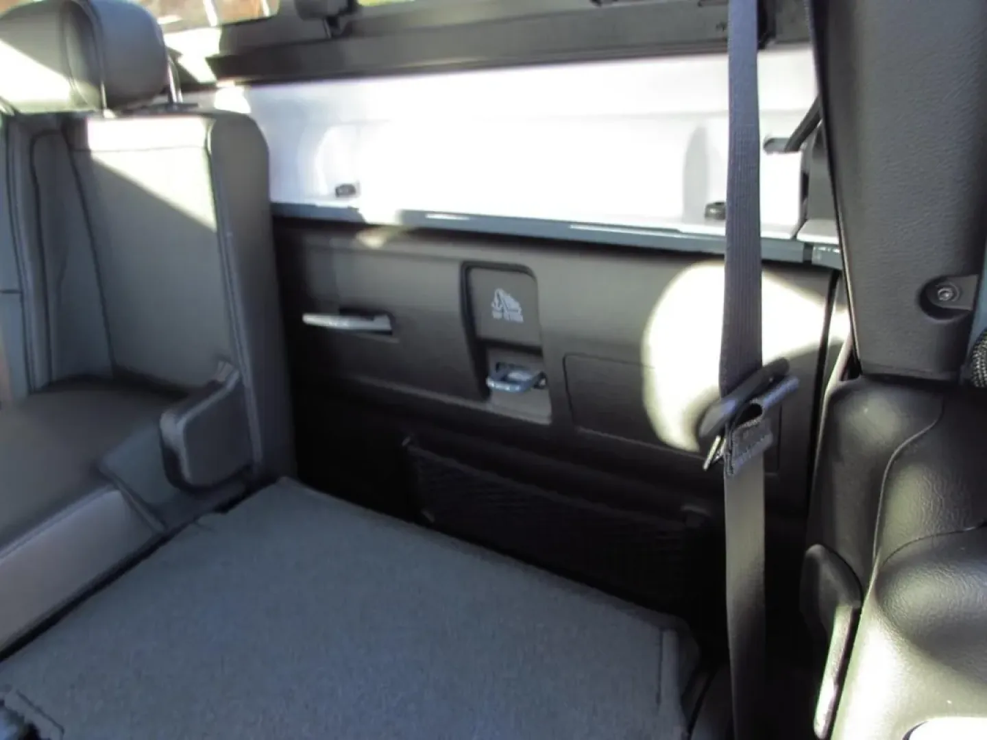 2026 /Black Jeep Gladiator Rubicon (1C6RJTBG5TL) with an Other engine, located at 12830 Highway 21, De Soto, MO, 63020, (636) 337-7777, 38.153099, -90.573624 - **Adventure Awaits with This 2026 Jeep Gladiator Perfect for Weekend Warriors and Daily Drivers Alike!**<br /> <br /> Are you ready to elevate your lifestyle with the perfect blend of ruggedness and comfort? Look no further than the 2026 Jeep Gladiator available now at Pettus CDJR DeSoto, your trus - Photo#31