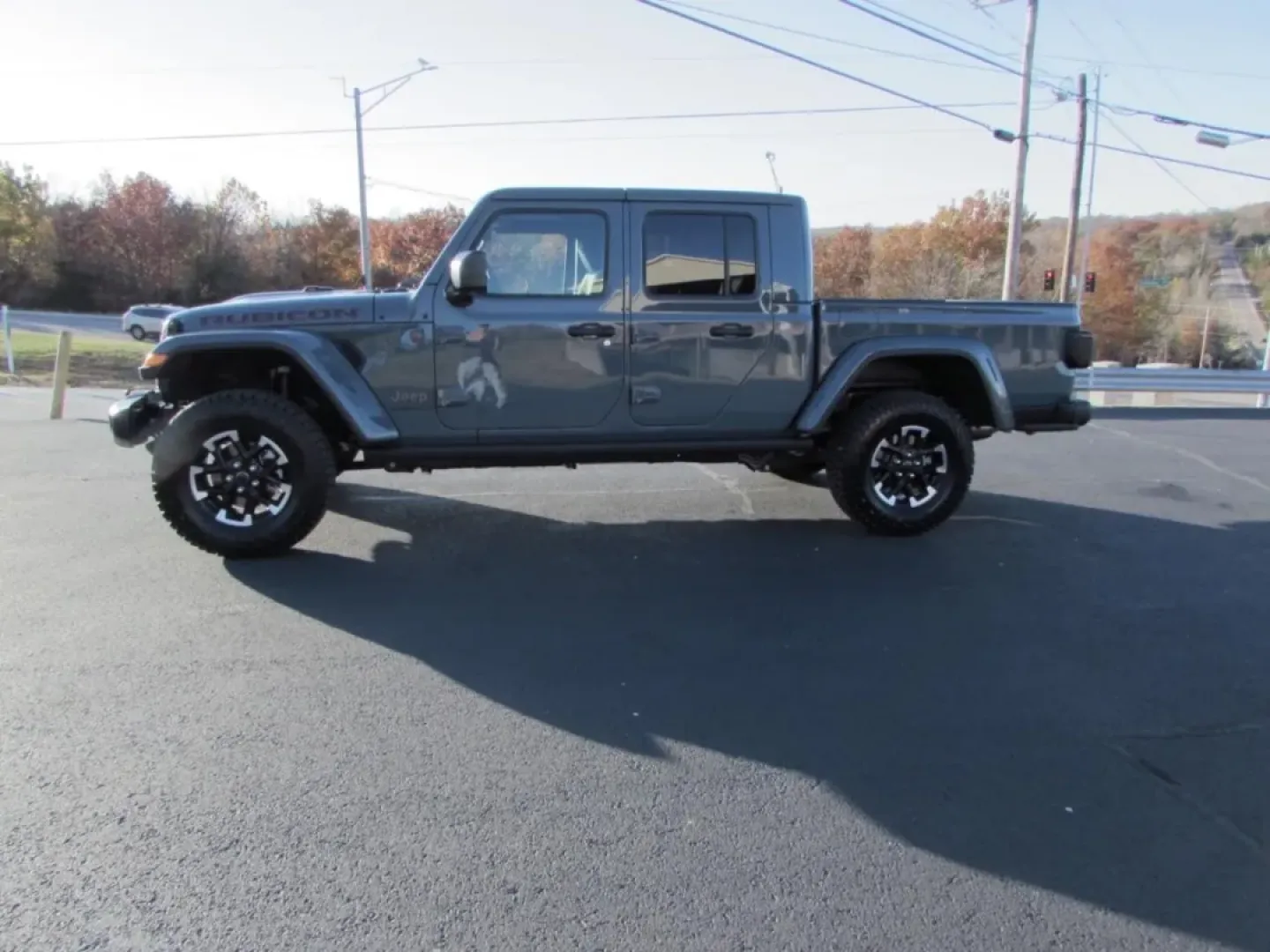 2026 /Black Jeep Gladiator Rubicon (1C6RJTBG5TL) with an Other engine, located at 12830 Highway 21, De Soto, MO, 63020, (636) 337-7777, 38.153099, -90.573624 - **Adventure Awaits with This 2026 Jeep Gladiator Perfect for Weekend Warriors and Daily Drivers Alike!**<br /> <br /> Are you ready to elevate your lifestyle with the perfect blend of ruggedness and comfort? Look no further than the 2026 Jeep Gladiator available now at Pettus CDJR DeSoto, your trus - Photo#3