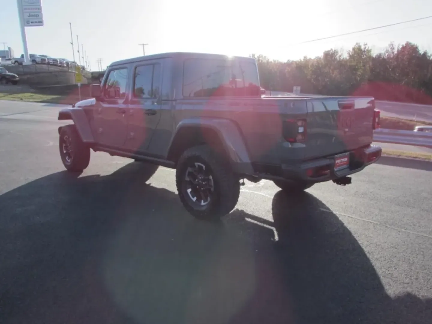 2026 /Black Jeep Gladiator Rubicon (1C6RJTBG5TL) with an Other engine, located at 12830 Highway 21, De Soto, MO, 63020, (636) 337-7777, 38.153099, -90.573624 - **Adventure Awaits with This 2026 Jeep Gladiator Perfect for Weekend Warriors and Daily Drivers Alike!**<br /> <br /> Are you ready to elevate your lifestyle with the perfect blend of ruggedness and comfort? Look no further than the 2026 Jeep Gladiator available now at Pettus CDJR DeSoto, your trus - Photo#4