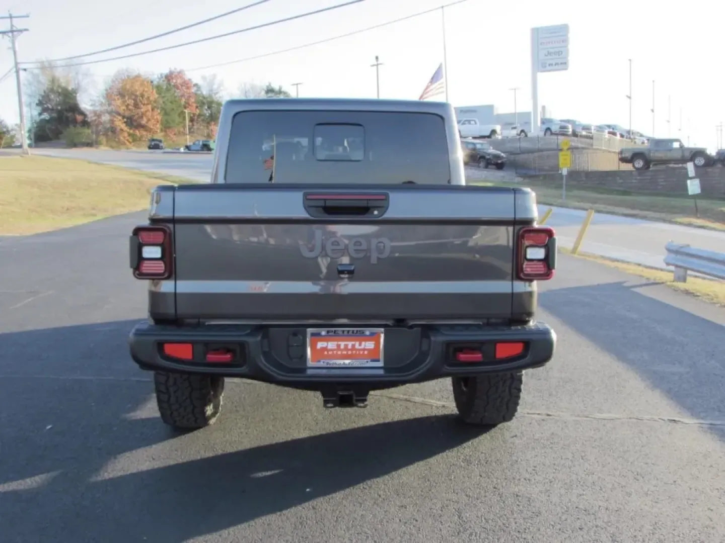 2026 /Black Jeep Gladiator Rubicon (1C6RJTBG7TL) with an Other engine, located at 12830 Highway 21, De Soto, MO, 63020, (636) 337-7777, 38.153099, -90.573624 - Are you ready to elevate your weekend adventures and weekday commutes? Look no further than this stunning 2026 Jeep Gladiator, now available at Pettus CDJR DeSoto, your trusted OEM dealership located at 12830 Highway 21 in De Soto, MO. With just 5 miles on the odometer, this pre-owned vehicle stands - Photo#5