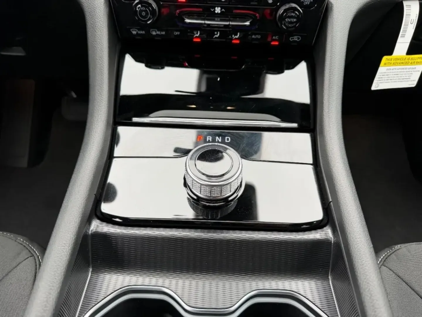 2025 /Global Black Leather Jeep Grand Cherokee Laredo X (1C4RJHAG5SC) with an 3.6L V6 24V VVT UPG I engine, Automatic transmission, located at 970 Woodlawn Dr., Farmington, MO, 63640, (573) 431-7800, 37.825642, -90.468674 - **Adventure Awaits: Explore the 2025 Jeep Grand Cherokee at Pettus CDJR Farmington**<br /> <br /> Imagine a vehicle that seamlessly blends adventure with everyday practicality-a vehicle that's not just a mode of transportation but a lifestyle choice. Whether you're a busy parent navigating the deman - Photo#17