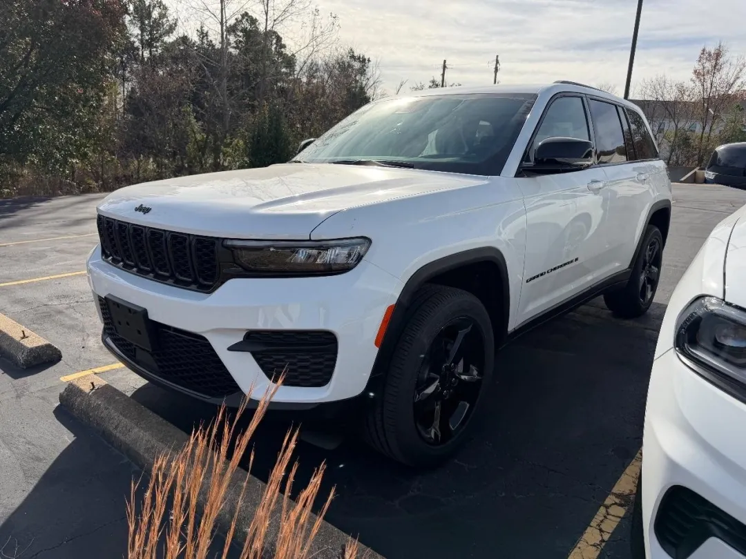 2025 Jeep Grand Cherokee 