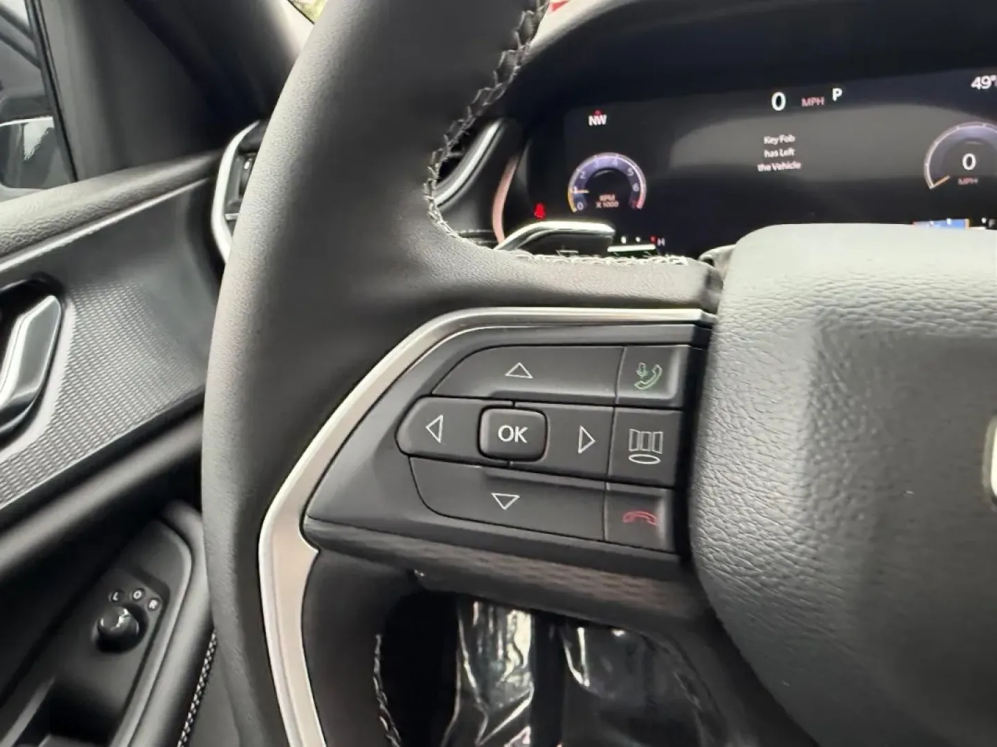 2025 /Global Black Leather Jeep Grand Cherokee Altitude X (1C4RJHAG5SC) with an 3.6L V6 24V VVT UPG I engine, Automatic transmission, located at 970 Woodlawn Dr., Farmington, MO, 63640, (573) 431-7800, 37.825642, -90.468674 - Looking for the perfect vehicle to elevate your weekend adventures or handle daily commutes with ease? Look no further! The 2025 Jeep Grand Cherokee at Pettus CDJR Farmington is the ideal SUV for those seeking a blend of rugged capability and refined comfort. Whether you're navigating the bustling s - Photo#13