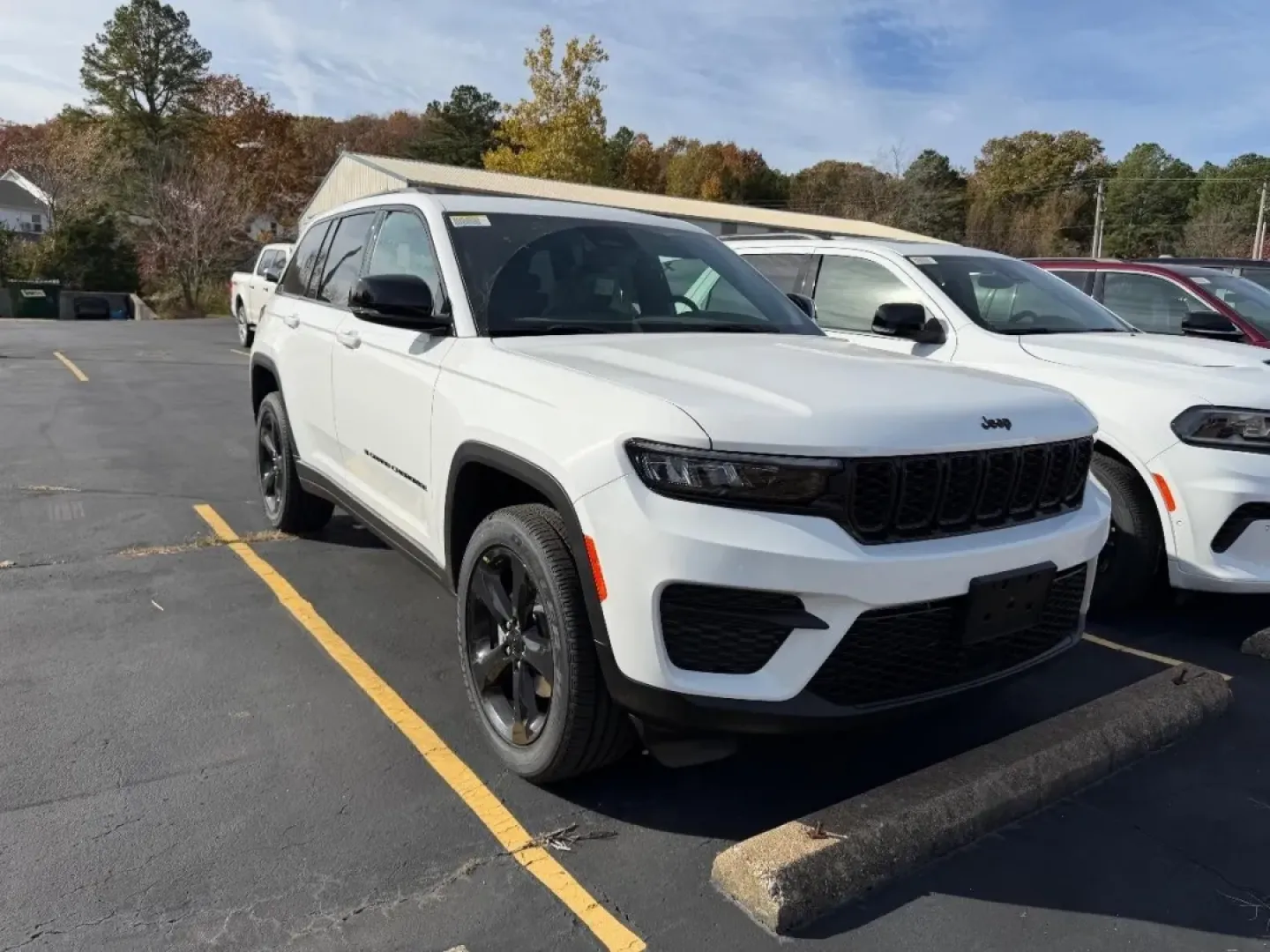 2025 /Global Black Leather Jeep Grand Cherokee Altitude X (1C4RJHAG5SC) with an 3.6L V6 24V VVT UPG I engine, Automatic transmission, located at 970 Woodlawn Dr., Farmington, MO, 63640, (573) 431-7800, 37.825642, -90.468674 - Looking for the perfect vehicle to elevate your weekend adventures or handle daily commutes with ease? Look no further! The 2025 Jeep Grand Cherokee at Pettus CDJR Farmington is the ideal SUV for those seeking a blend of rugged capability and refined comfort. Whether you're navigating the bustling s - Photo#1