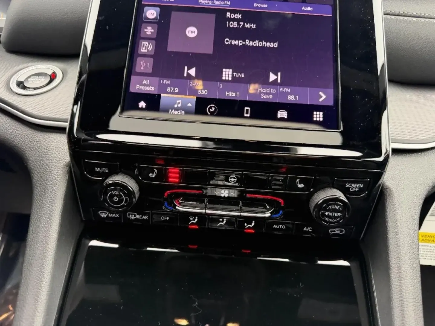 2025 /Global Black Leather Jeep Grand Cherokee Altitude X (1C4RJHAG5SC) with an 3.6L V6 24V VVT UPG I engine, Automatic transmission, located at 970 Woodlawn Dr., Farmington, MO, 63640, (573) 431-7800, 37.825642, -90.468674 - Looking for the perfect vehicle to elevate your weekend adventures or handle daily commutes with ease? Look no further! The 2025 Jeep Grand Cherokee at Pettus CDJR Farmington is the ideal SUV for those seeking a blend of rugged capability and refined comfort. Whether you're navigating the bustling s - Photo#16